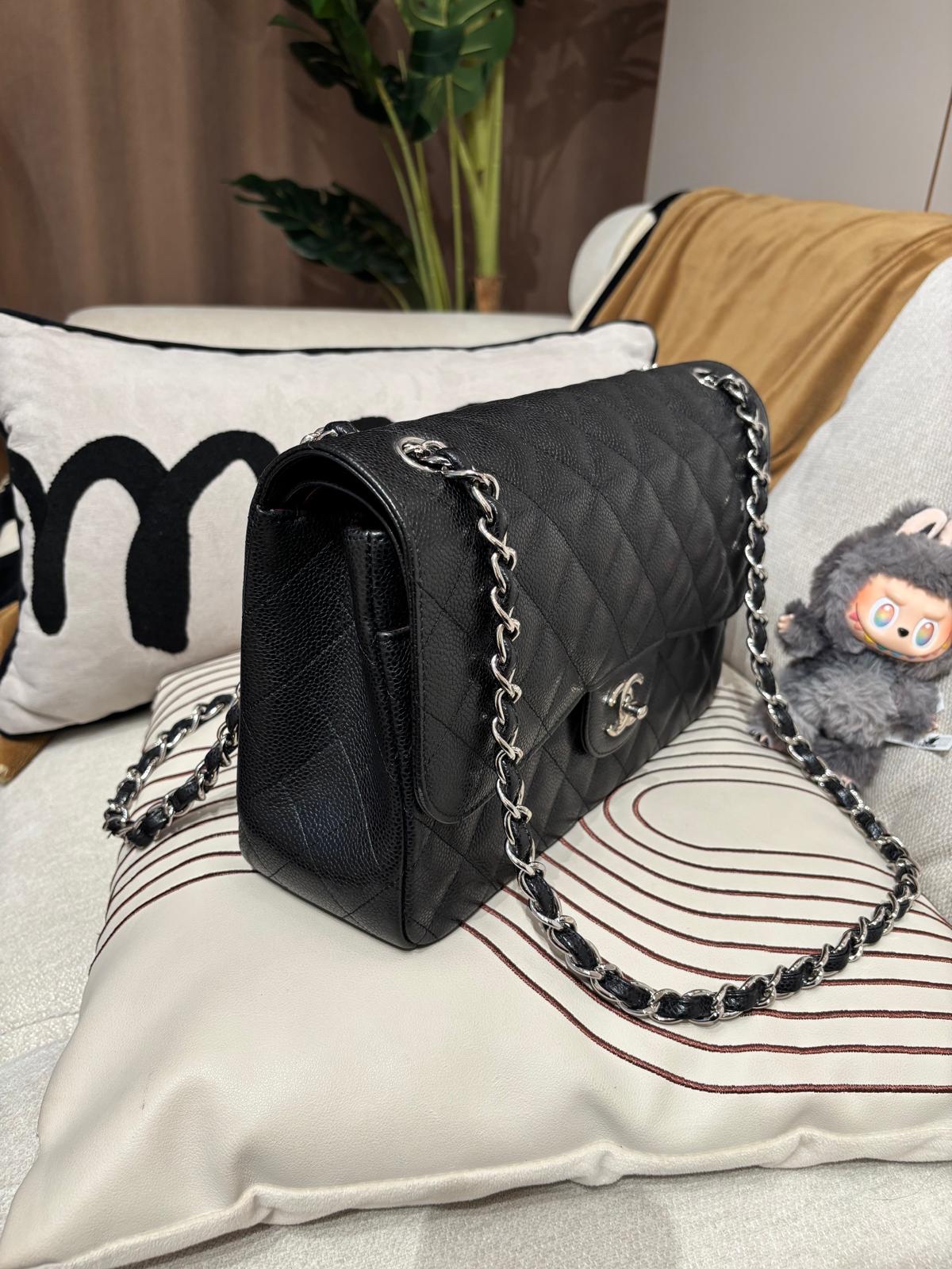 Chanel Classic 30cm Jumbo A58600 黑色荔枝牛皮銀扣 100%Authentic, 98%New ✅19Card✅Dust bag✅Box
