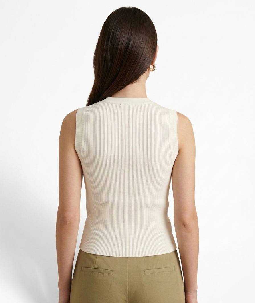 W8366 - Knit Vest