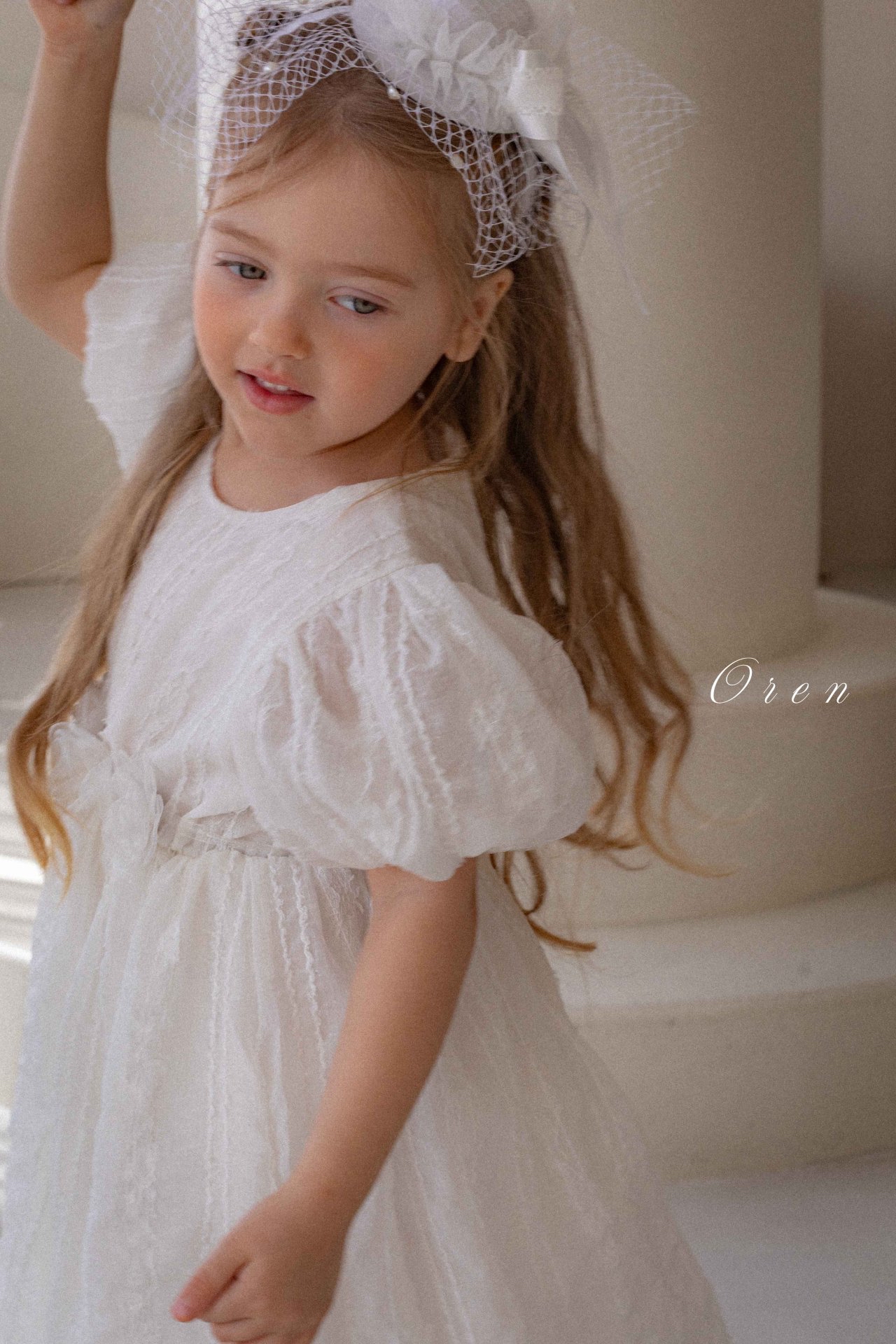 ☀️預訂 韓國直送☀️🇰🇷Oren Edel Pure蕾絲紋理花卉腰帶泡泡袖包屁裙/連身裙