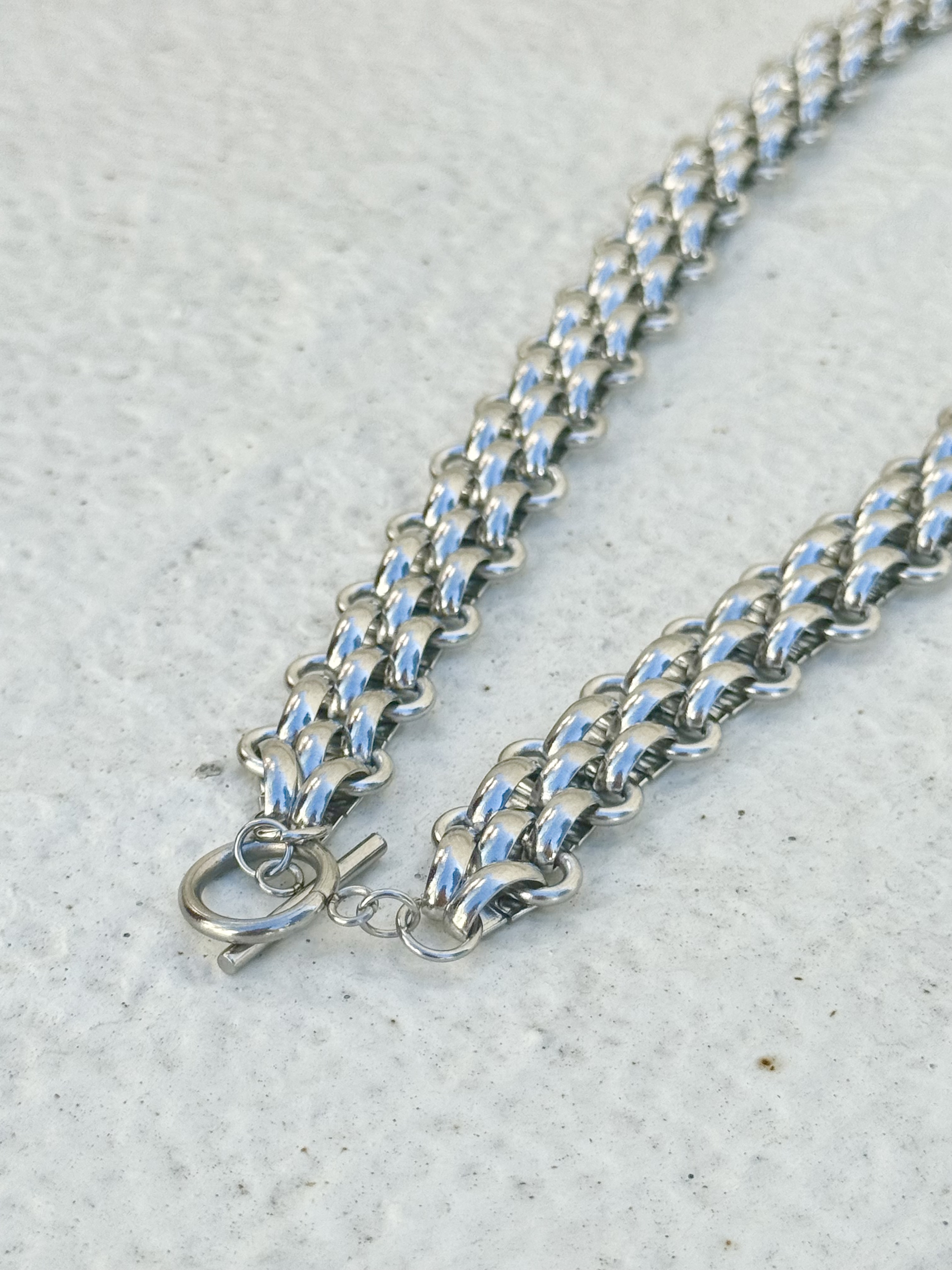 Sliver thick stainless necklace