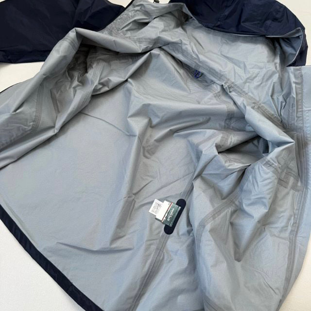0215 M0nt-bell SUPER DRY-TEC Rain Jacket 外套 3月尾