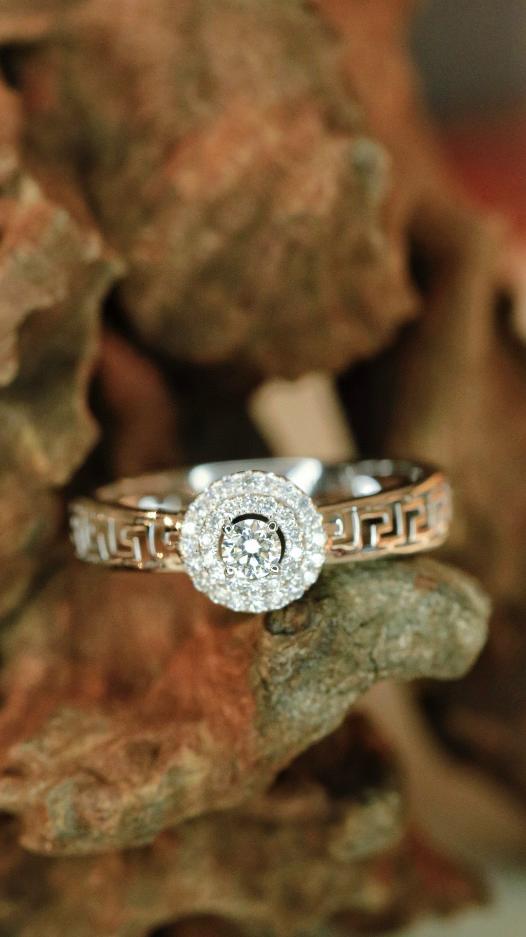 18K Diamond Ring 