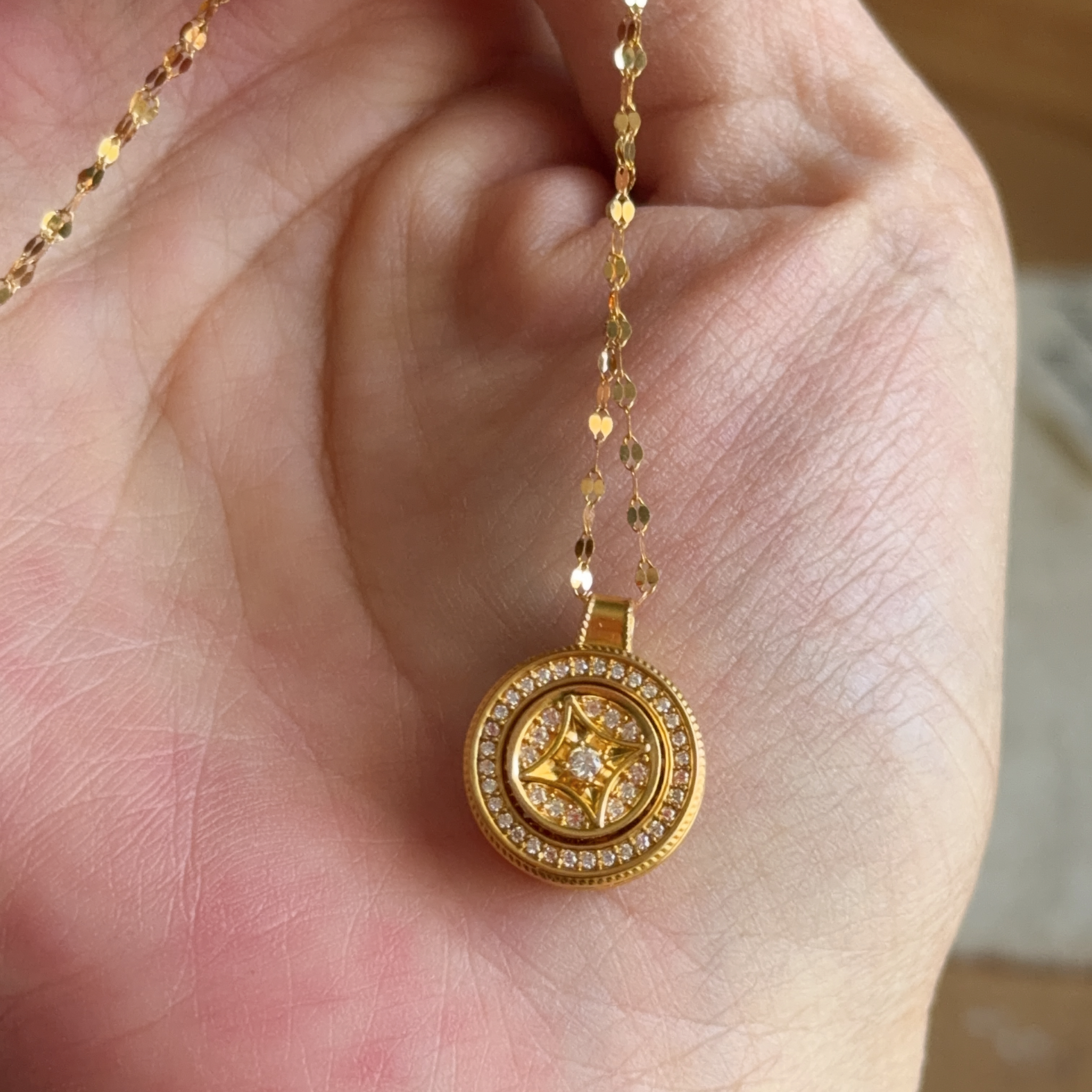 999硬金金錢吊墜（可轉動）