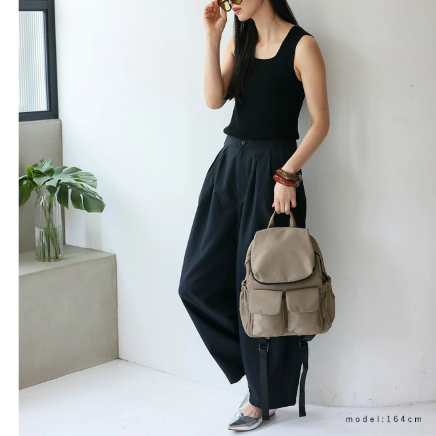 日本代購【 日本直送 10格 輕量 百搭 背囊10-Pocket Lightweight Backpack 】 