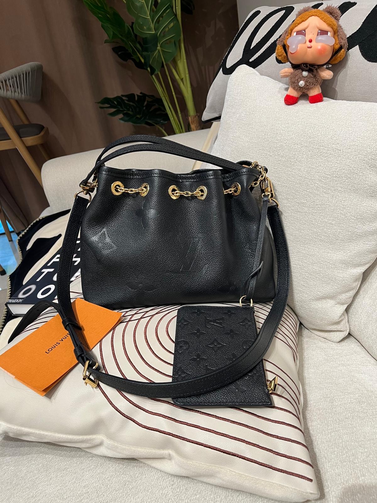 Lv Bundle 2 way bag M47209 Empreinte Calfskin Monogram  100%Authentic ,98%new ✅專門店收據✅塵袋✅box