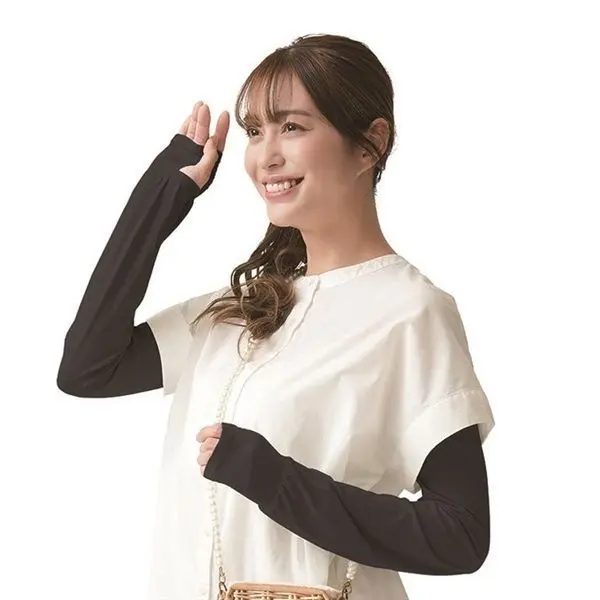 現貨🌸日本直送 |日本抗UV |接觸冷感 |防曬袖/涼爽柔軟貼合臂套（黑色）