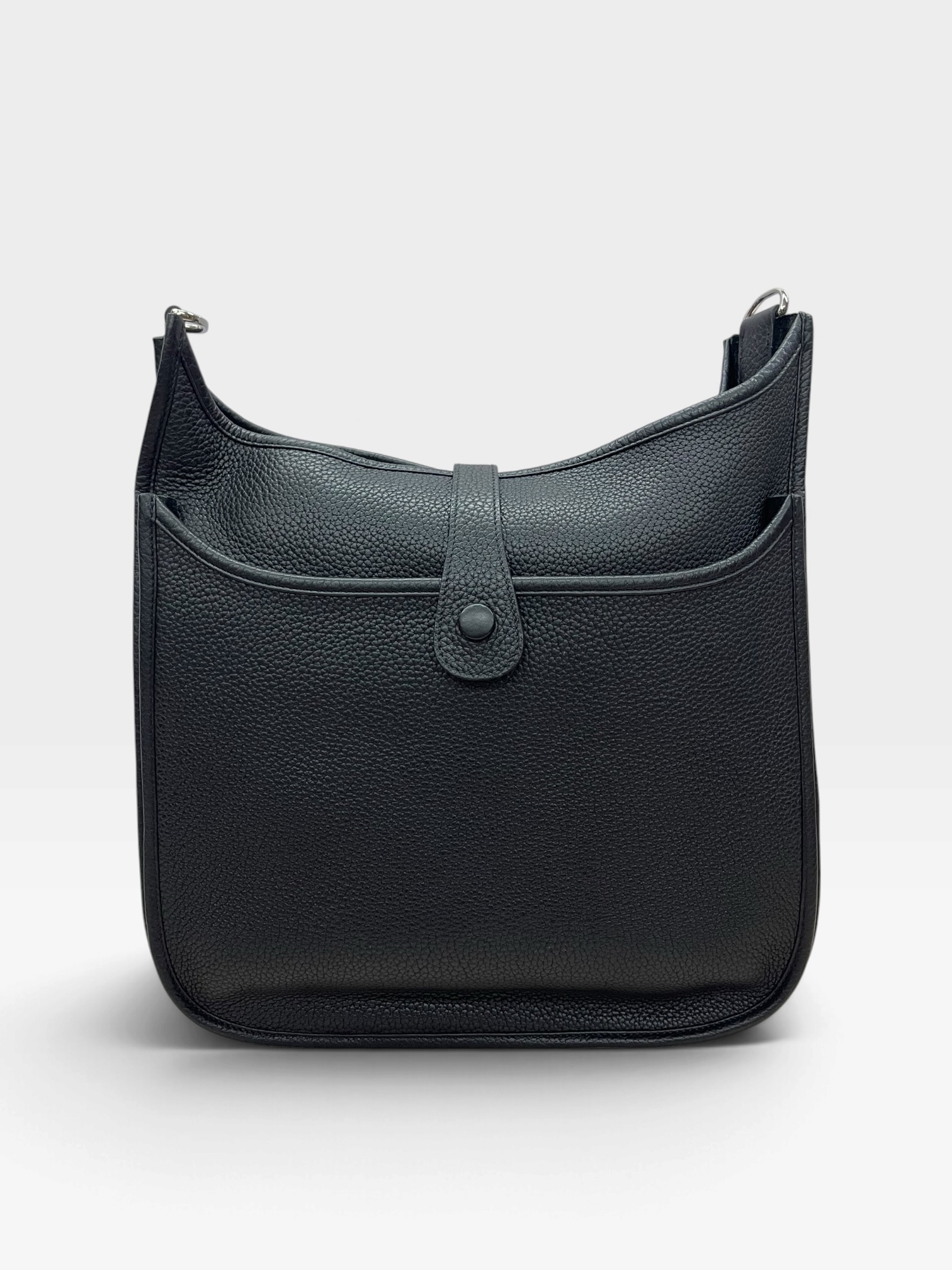 Pre-Owned HERMES E29 / Stamp T / Product Code: 101703