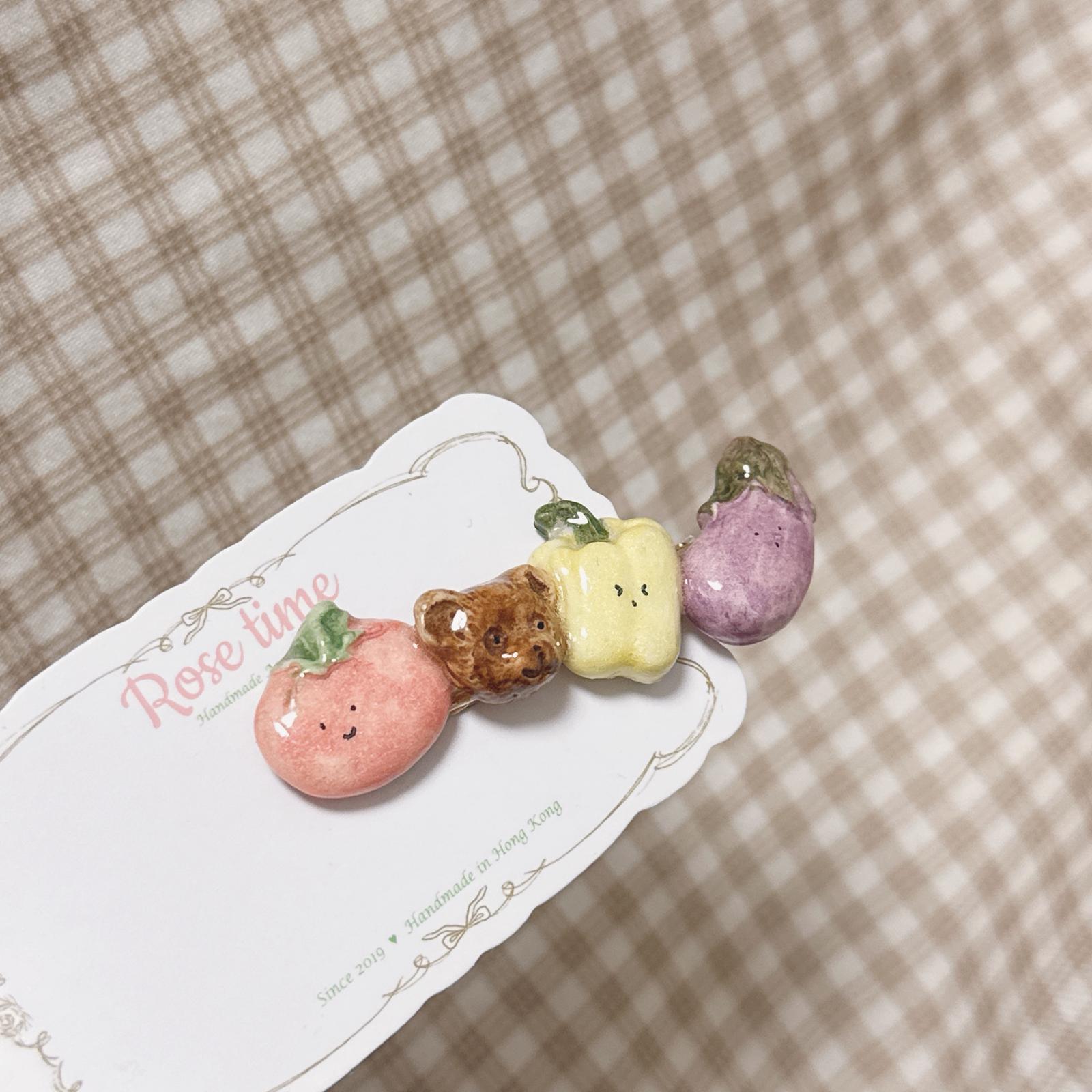 手繪熊仔蔬菜髮夾
