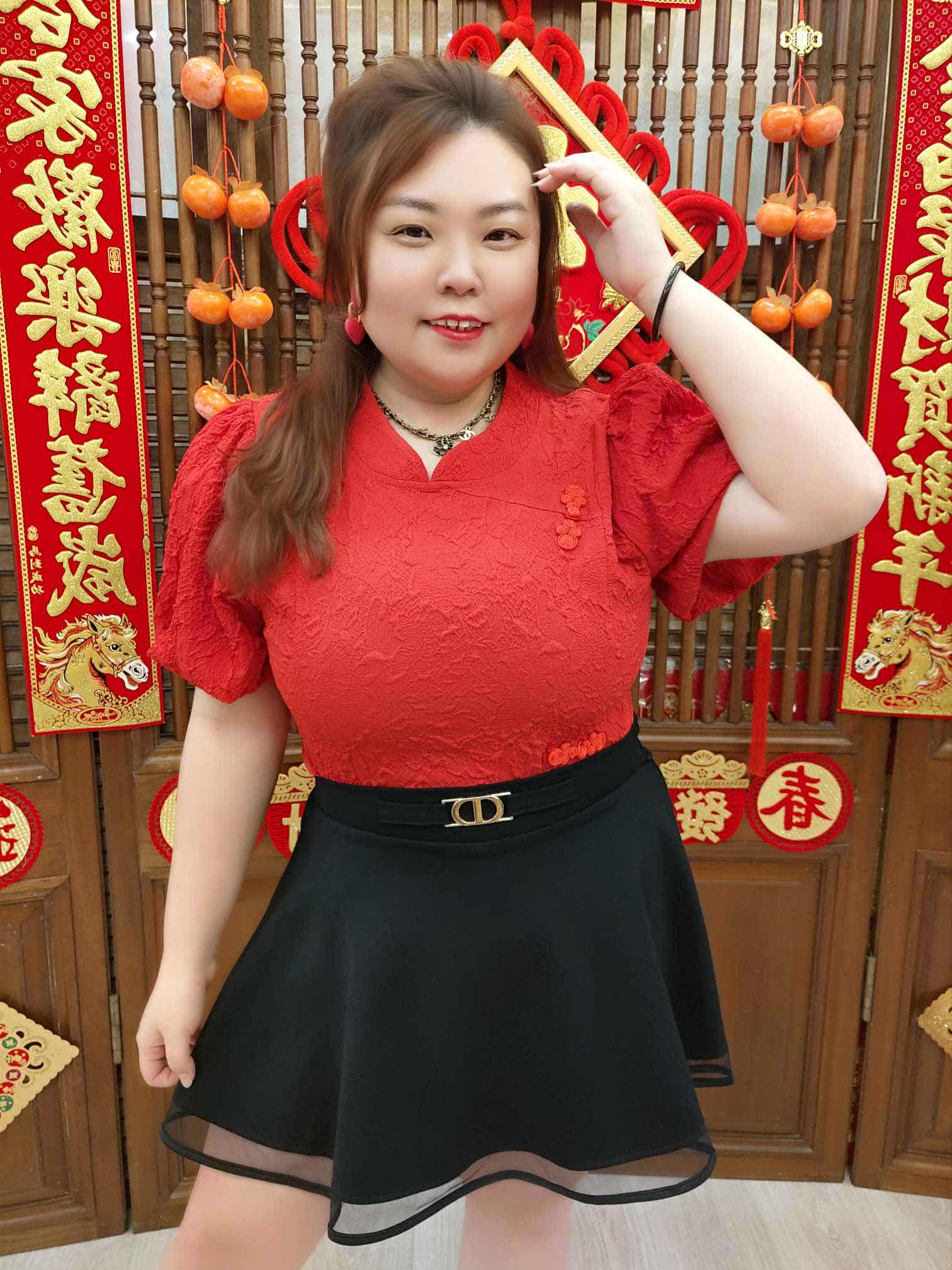 MFA02 BE#281972 V领盘扣提花上衣