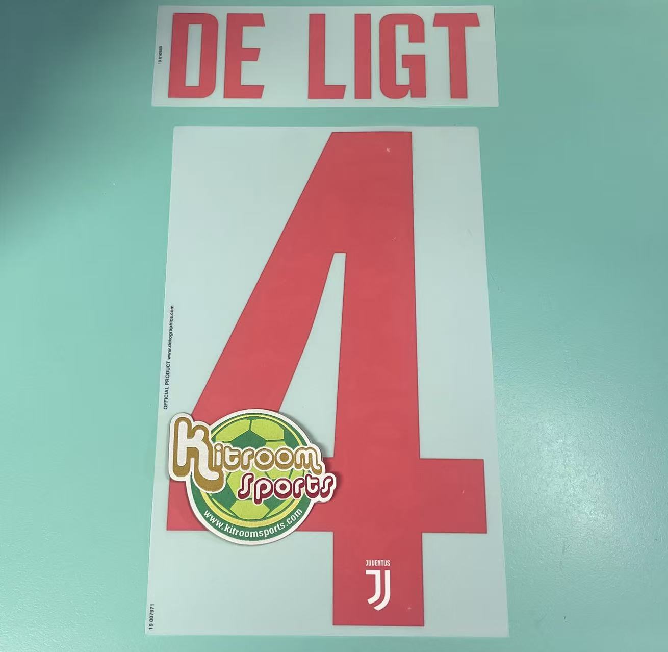 2019-20 Juventus Away Nameset #4 DE LIGT