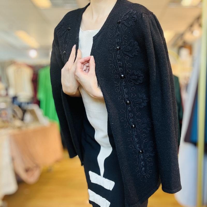 Vintage Made in Hong Kong Lambswool & Angora Rabbit Hair Embroidered Bolero (MT2529)