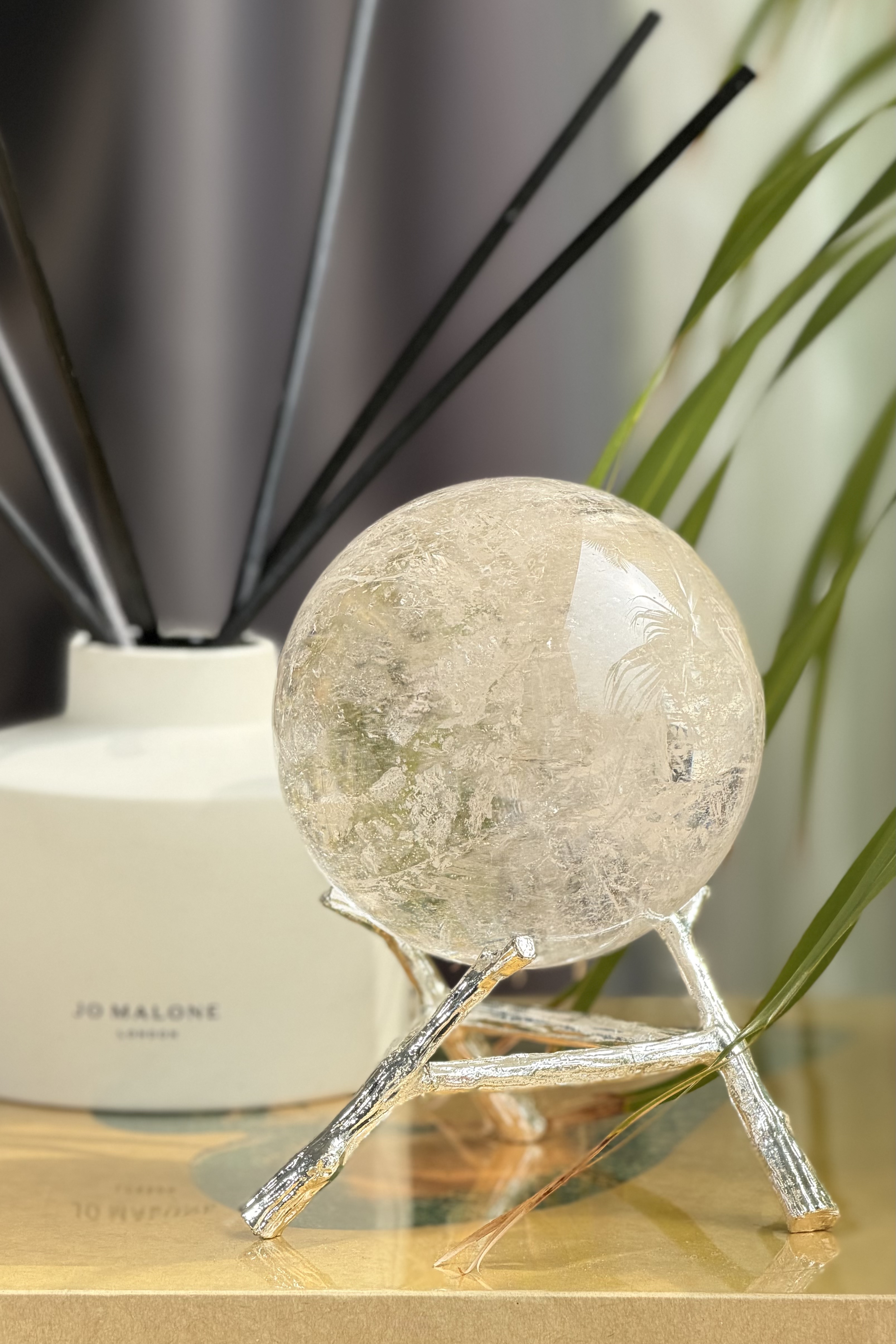   ༒1.2kg+白水晶球༒ CQOO68H8FJGJF86-RA10*JT39