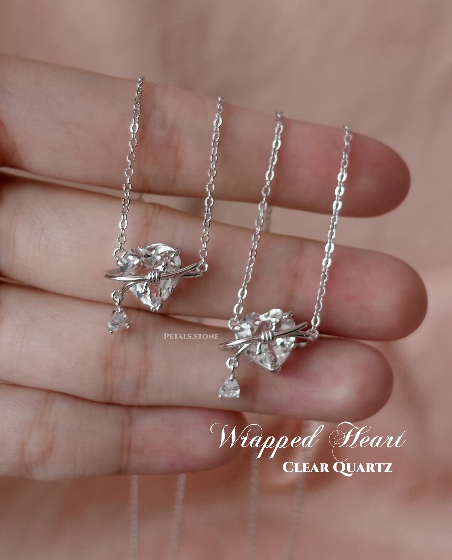 `♡´𝑾𝒓𝒂𝒑𝒑𝒆𝒅 𝑯𝒆𝒂𝒓𝒕