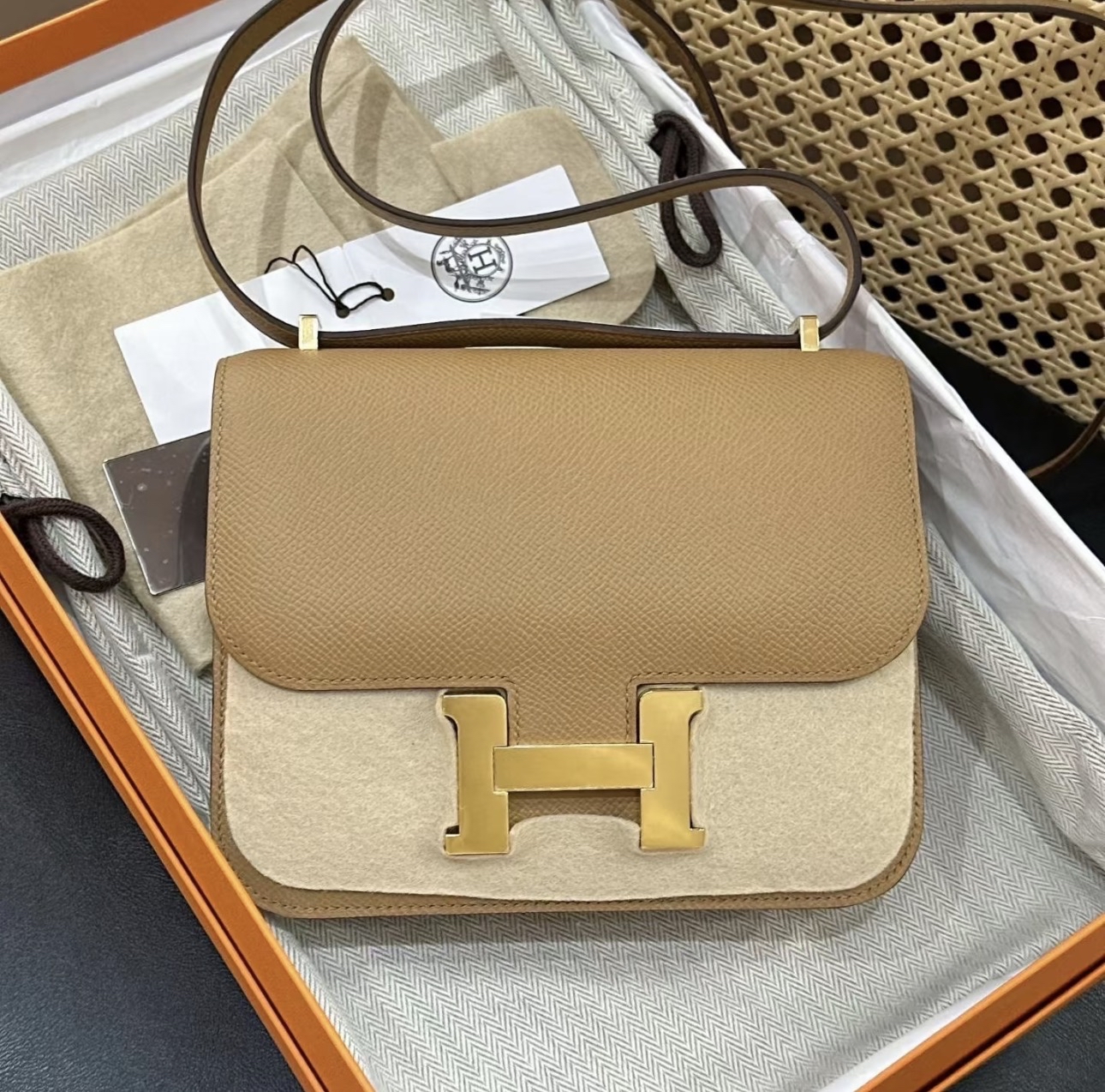 Mini Constance 4B 餅乾金扣 Epsom K Stamp