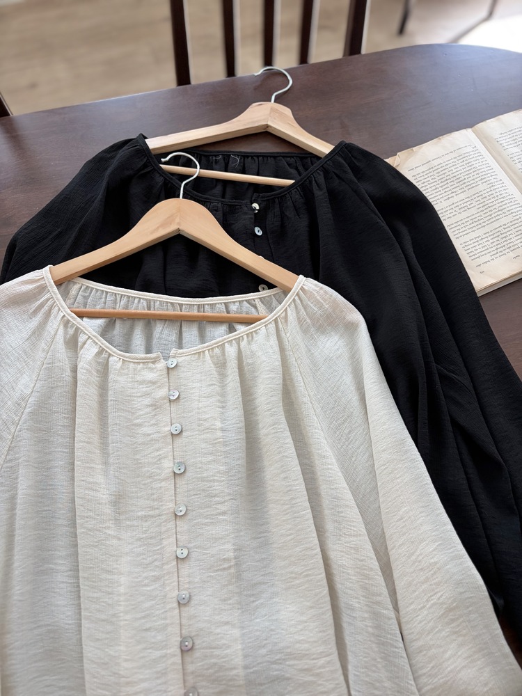 Eloise Tie-Neck Blouse (Cream)