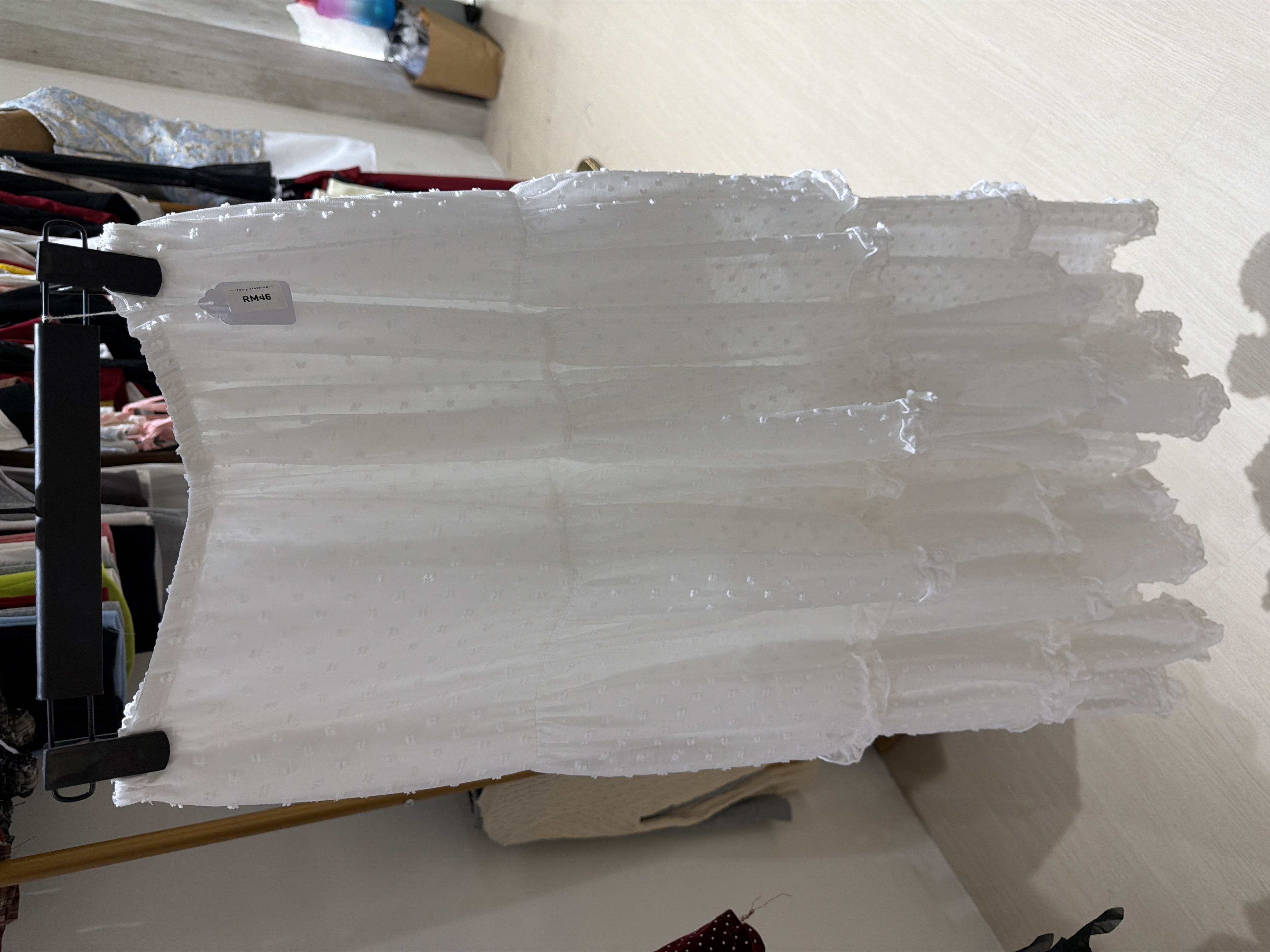 白色圓點荷葉邊半身裙