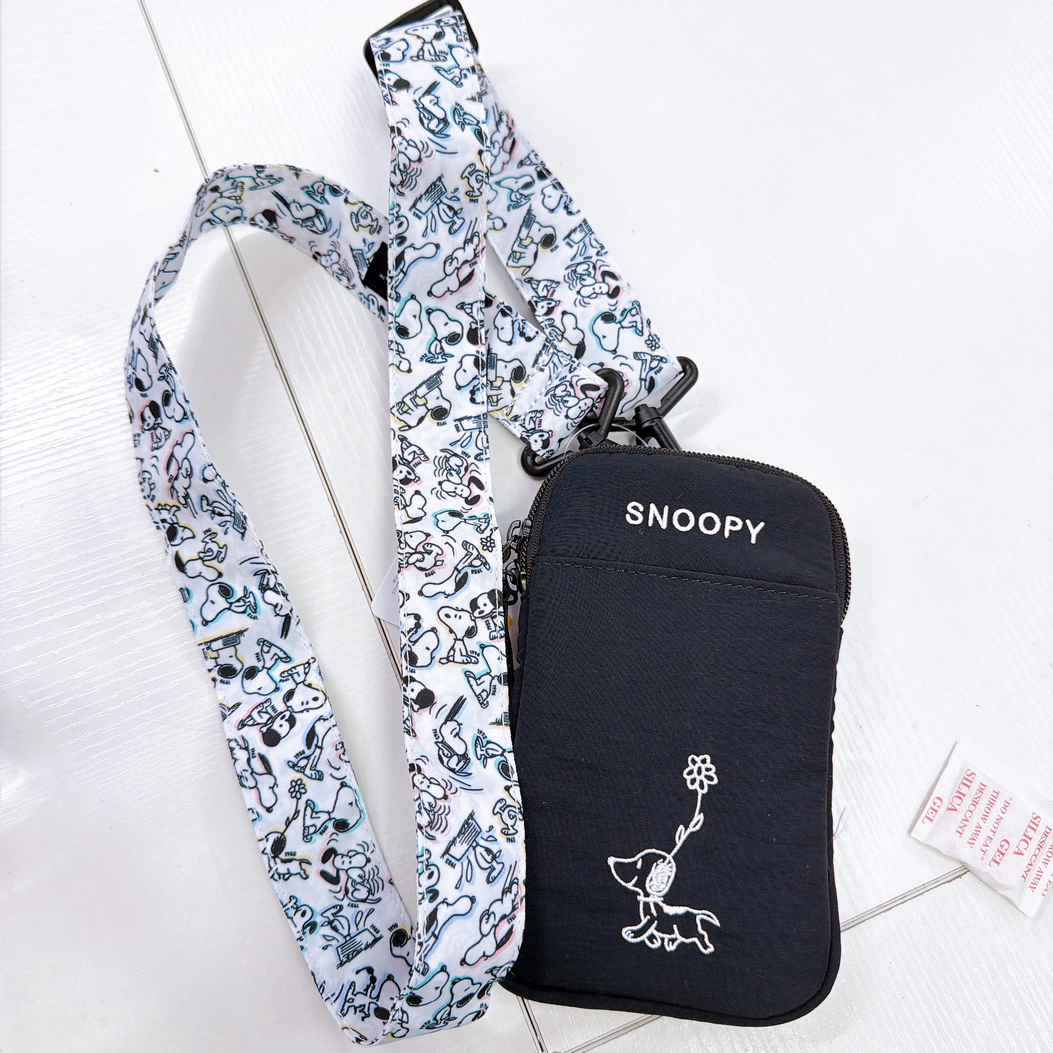 日本直送snoopy新款75周年斜孭袋