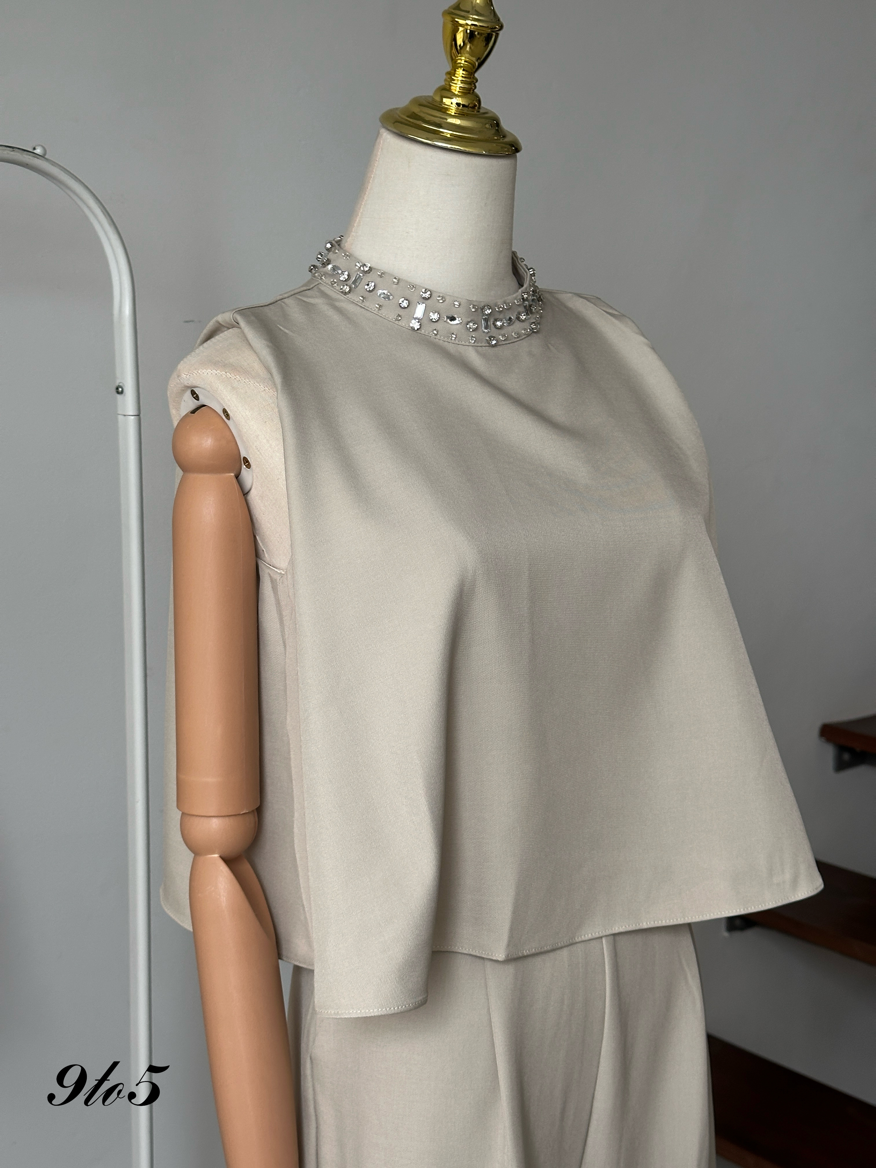 D2335 Fake Two-Piece Jumpsuit - 4 Colors 