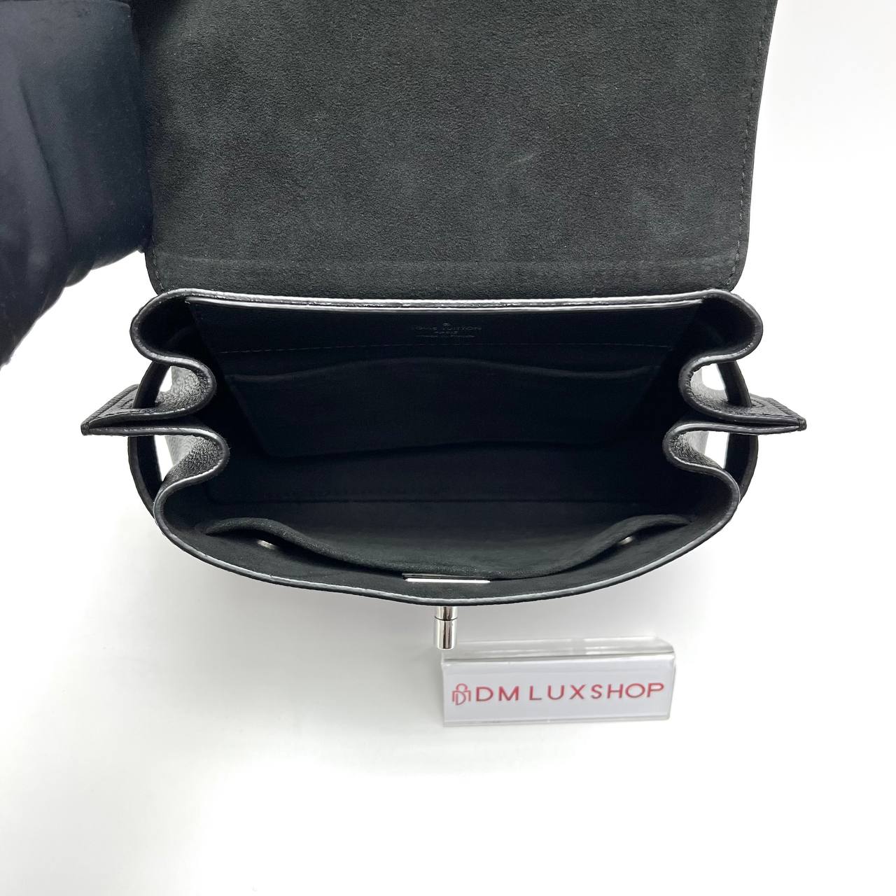 LV Black LockMe Ever SHW