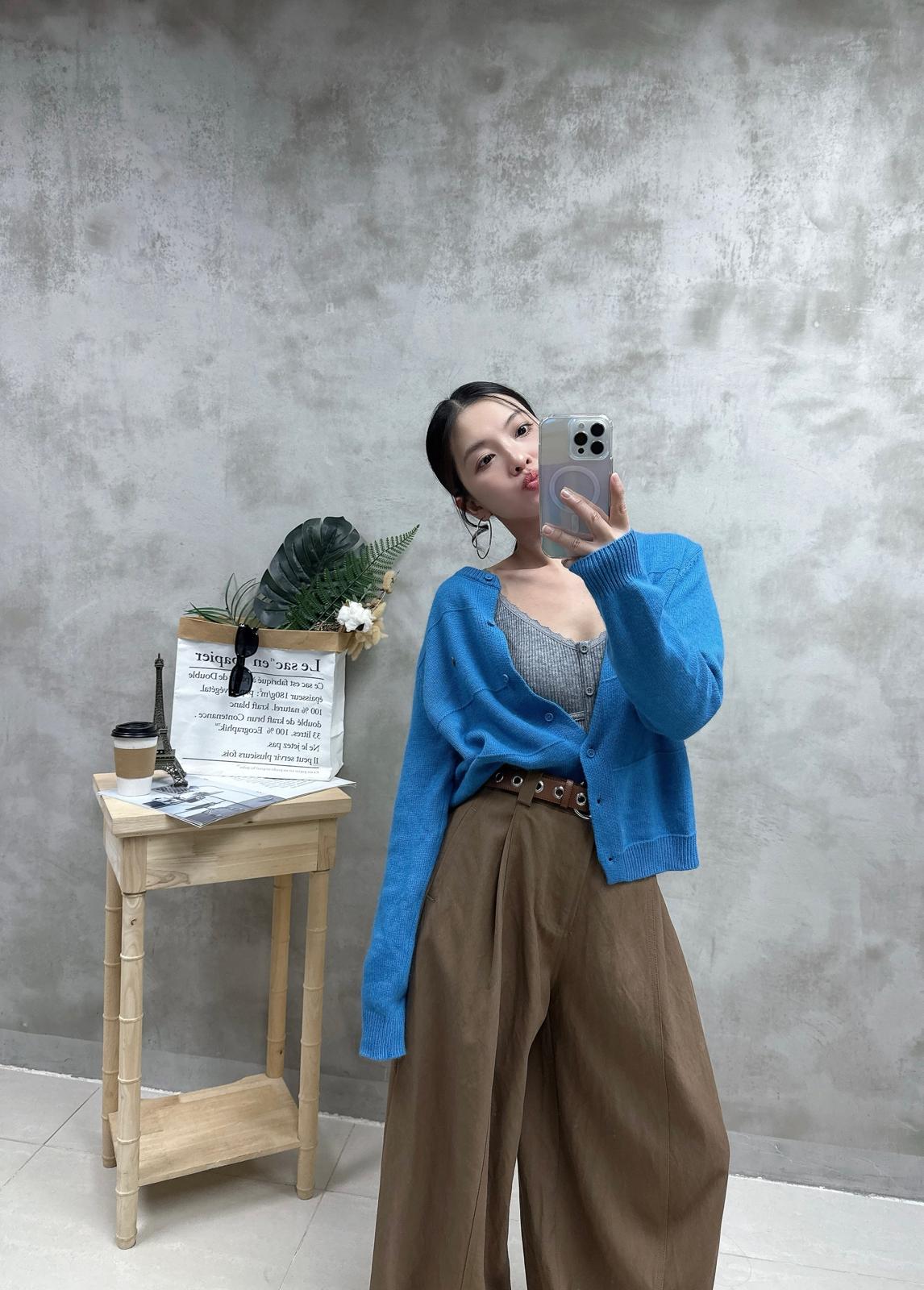 H20 喱士邊暗紋Bra top