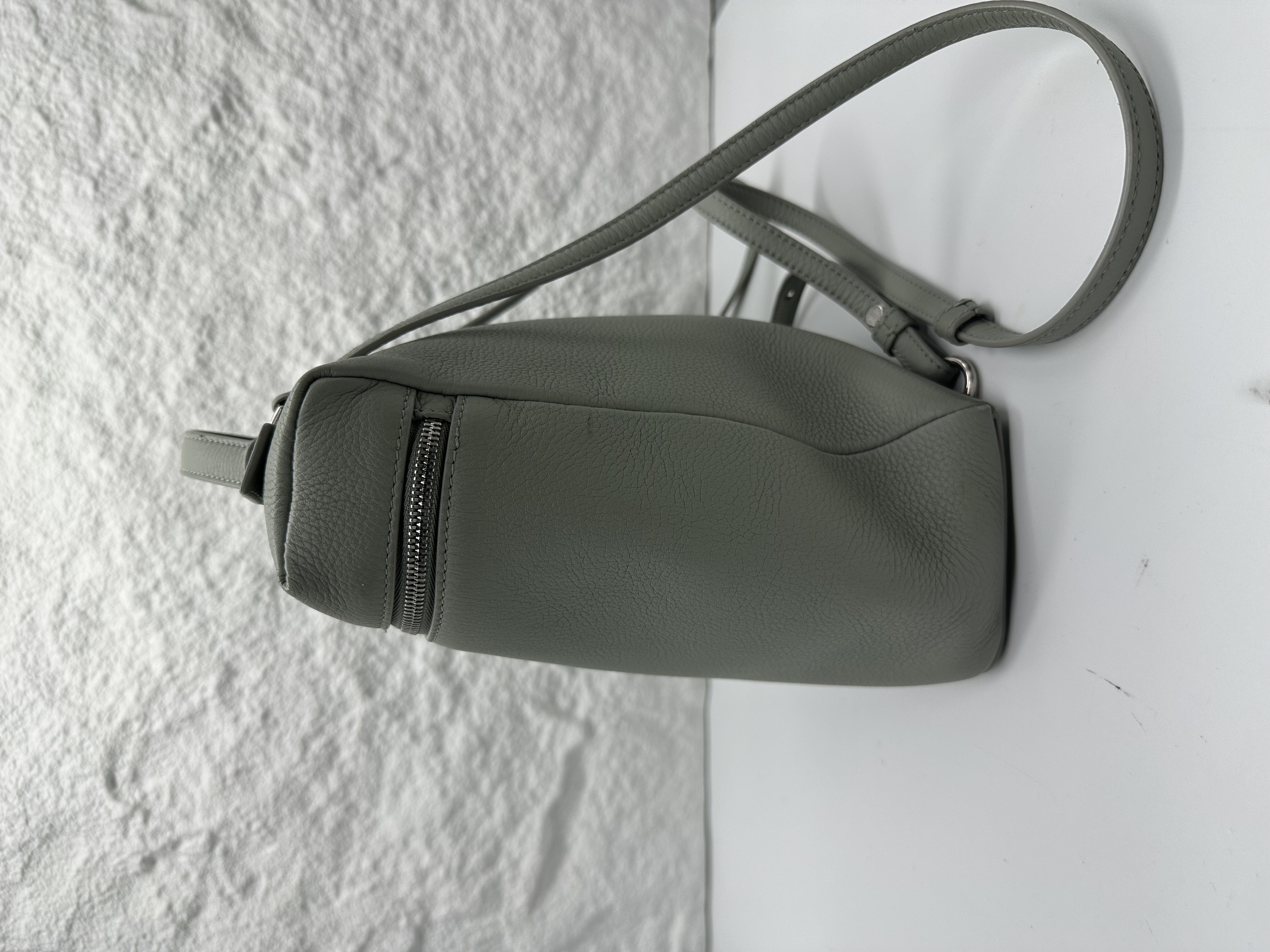 Pre-owned Loro Piana Extra Pocket L23.5