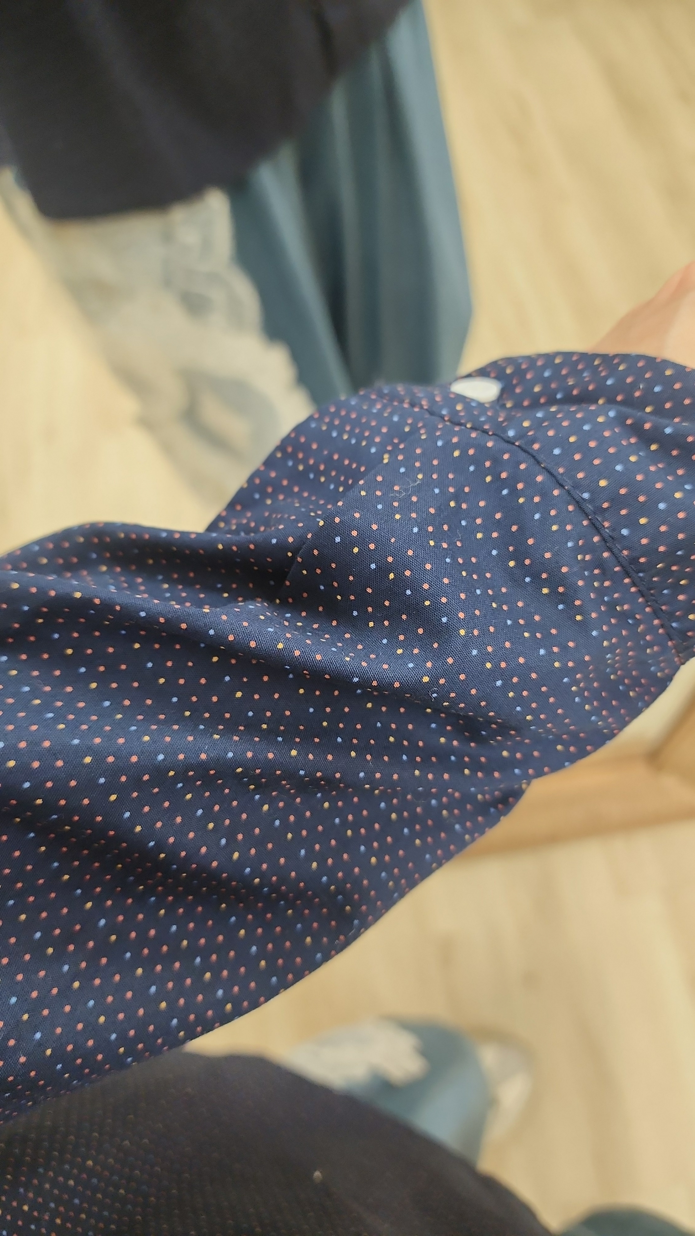 韓國深藍波點公仔刺繡開胸棉麻裇