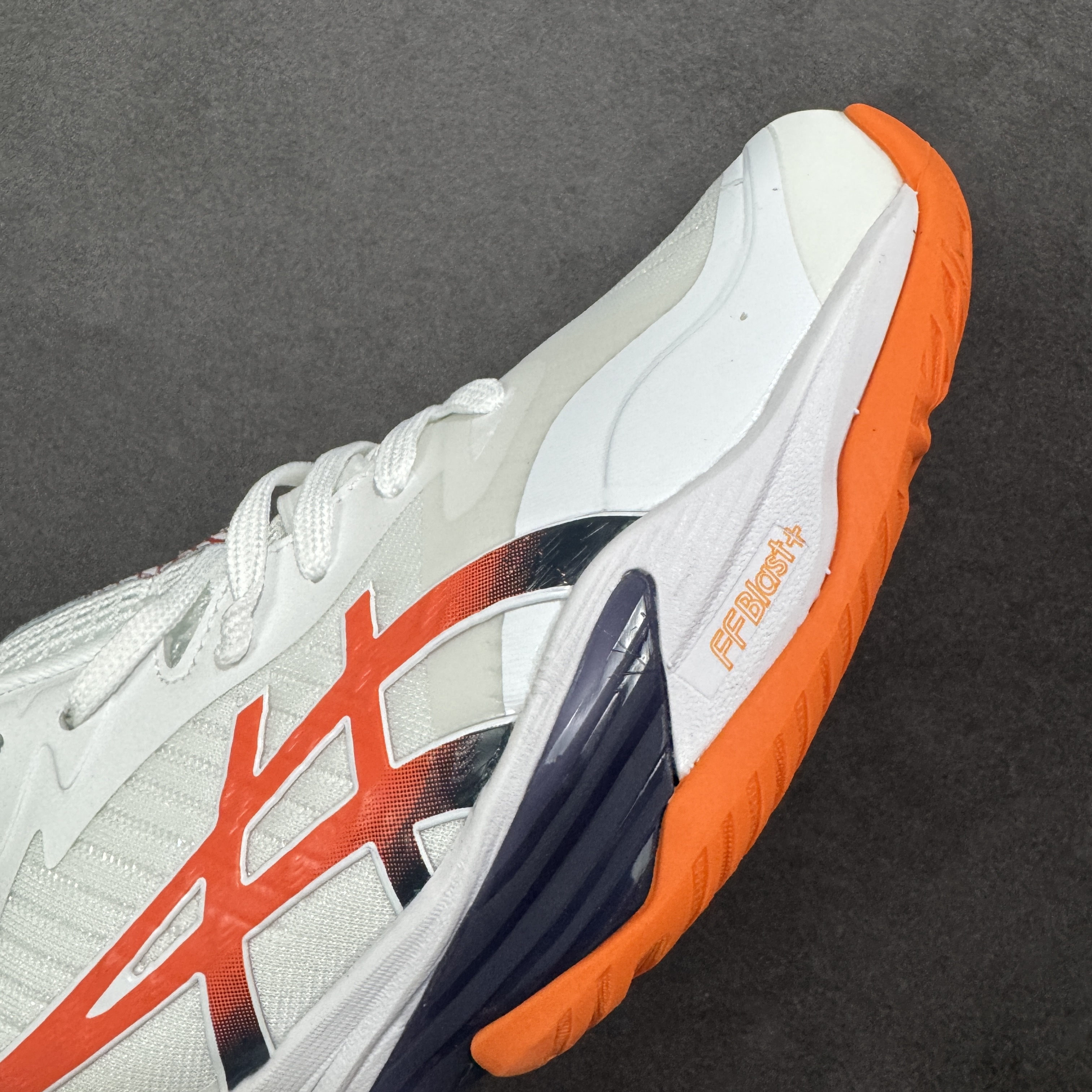 Asics Sky Elite FF 3 1051A080-103