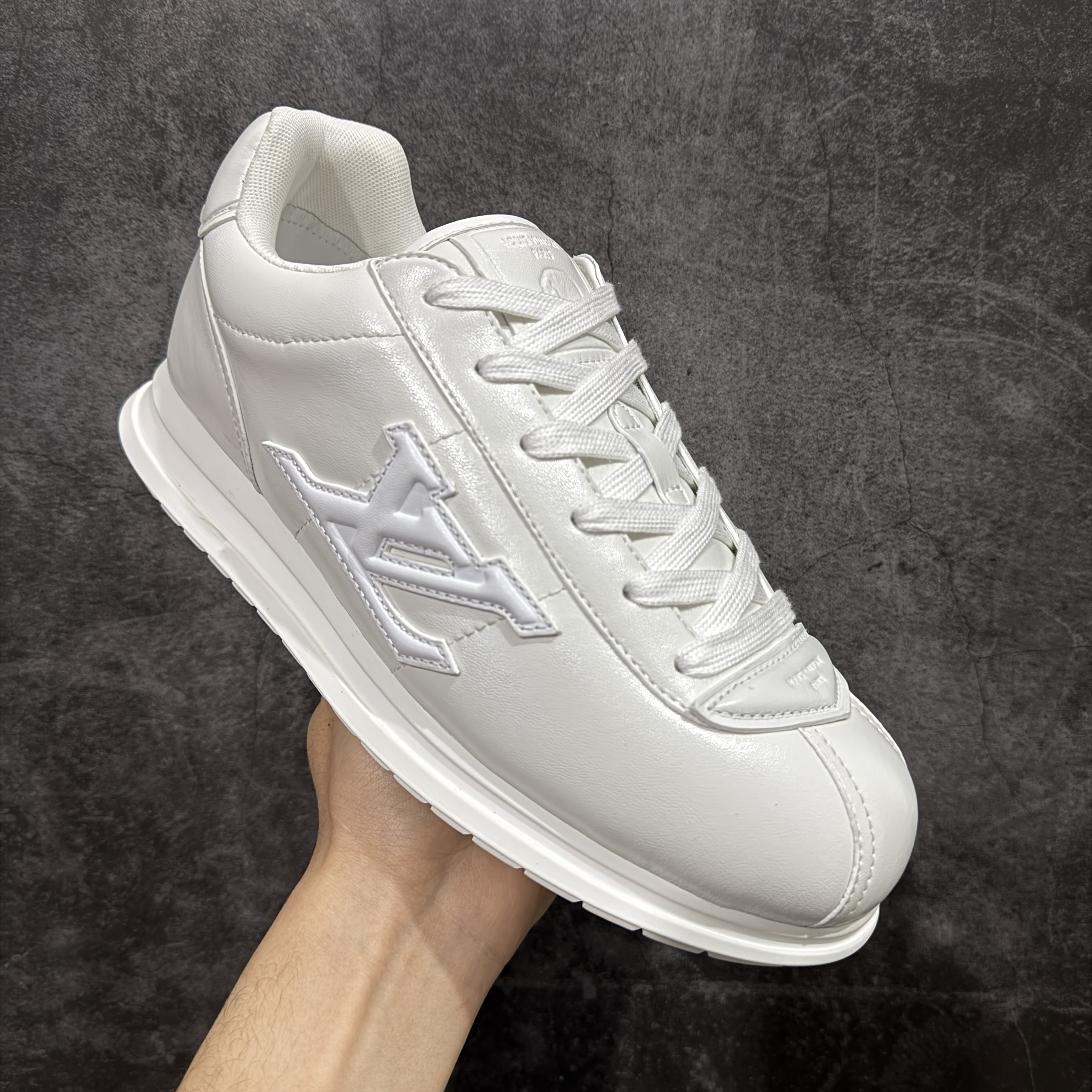 Louis Vuitton LV Buttersoft