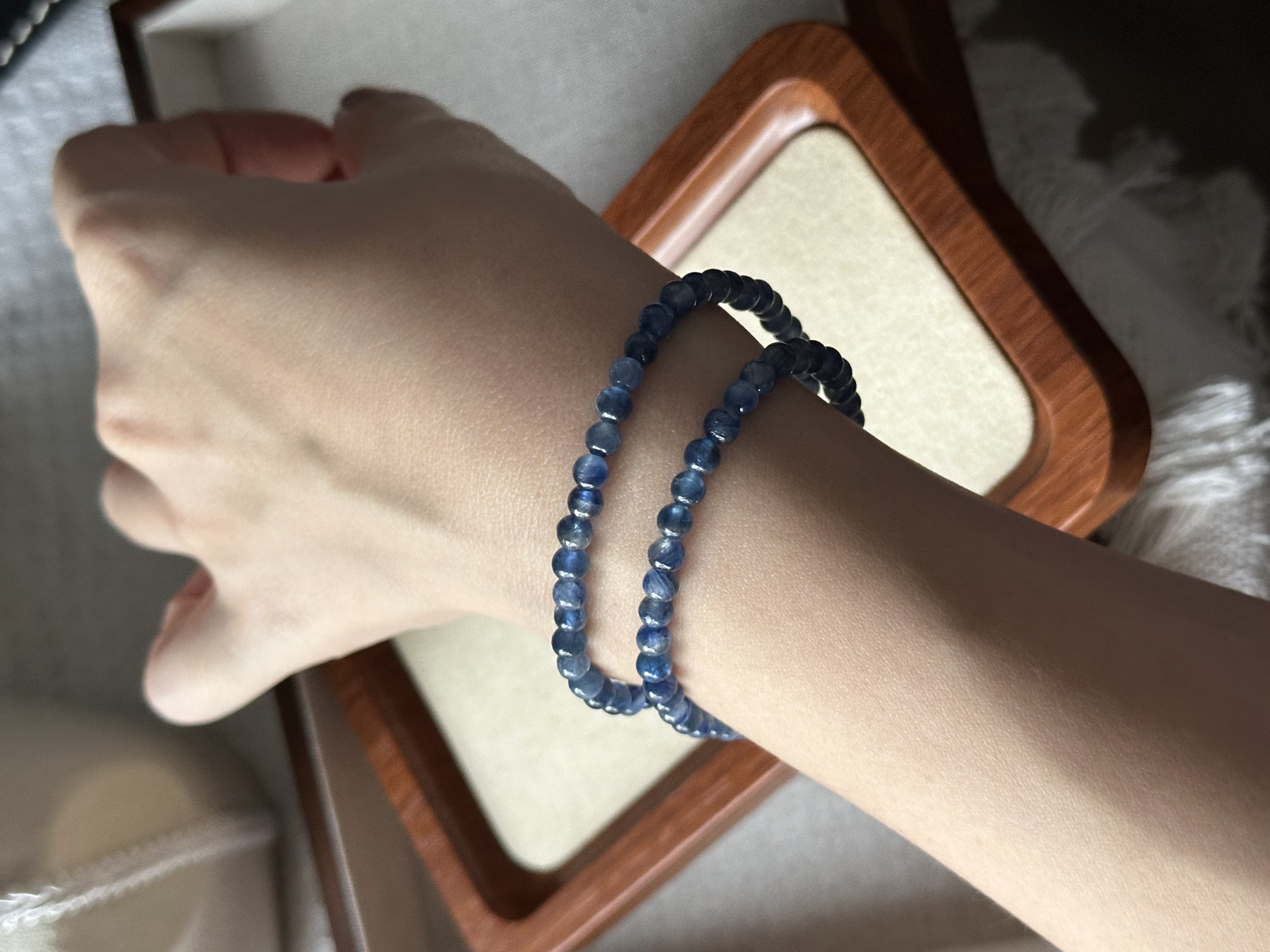 蓝晶石 ｜ Kyanite 4.7mm 