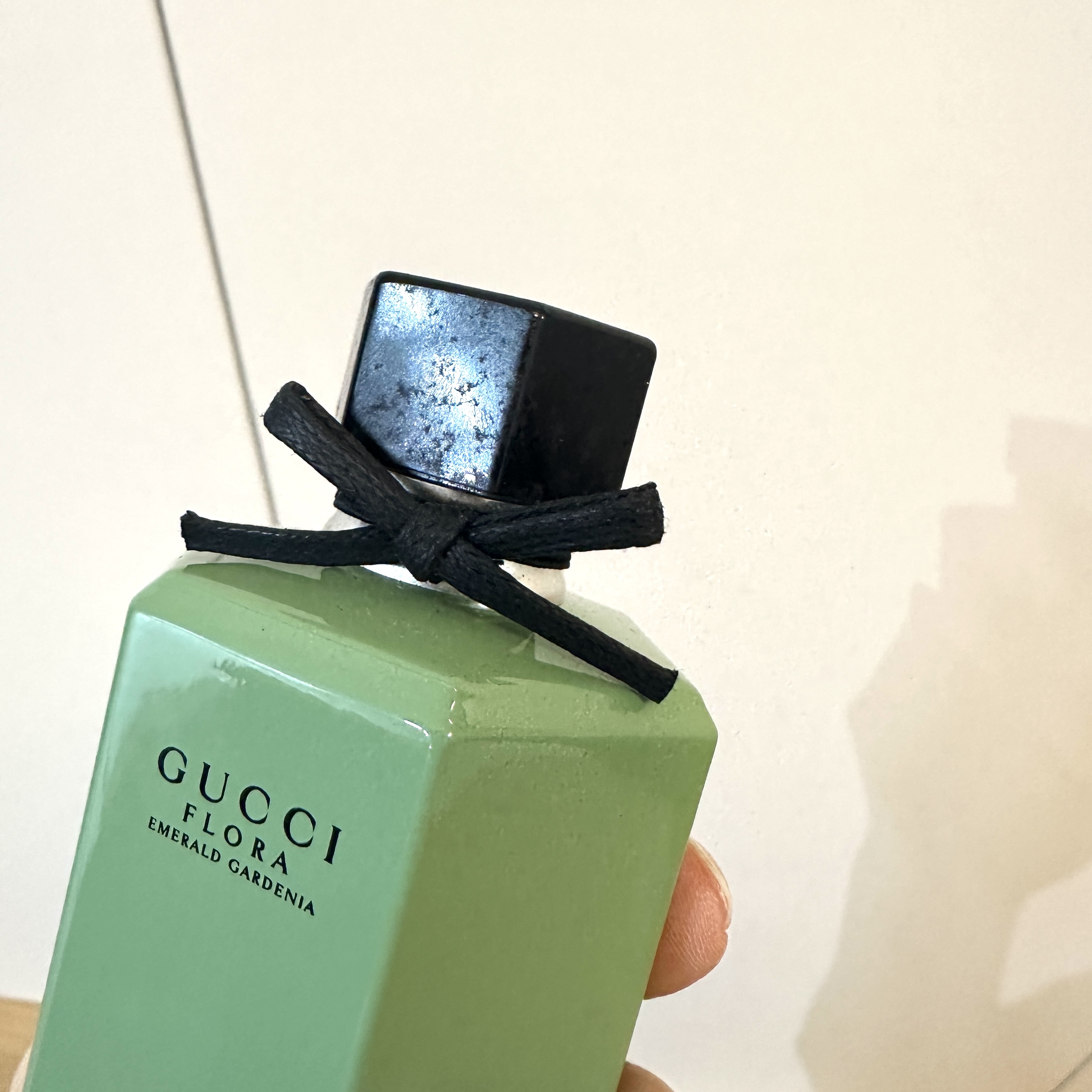 ❗️僅有一枝！香港專櫃 Tester裝 Gucci Flora Gorgeous Gardenia 花之舞牛油果綠瓶 100ml