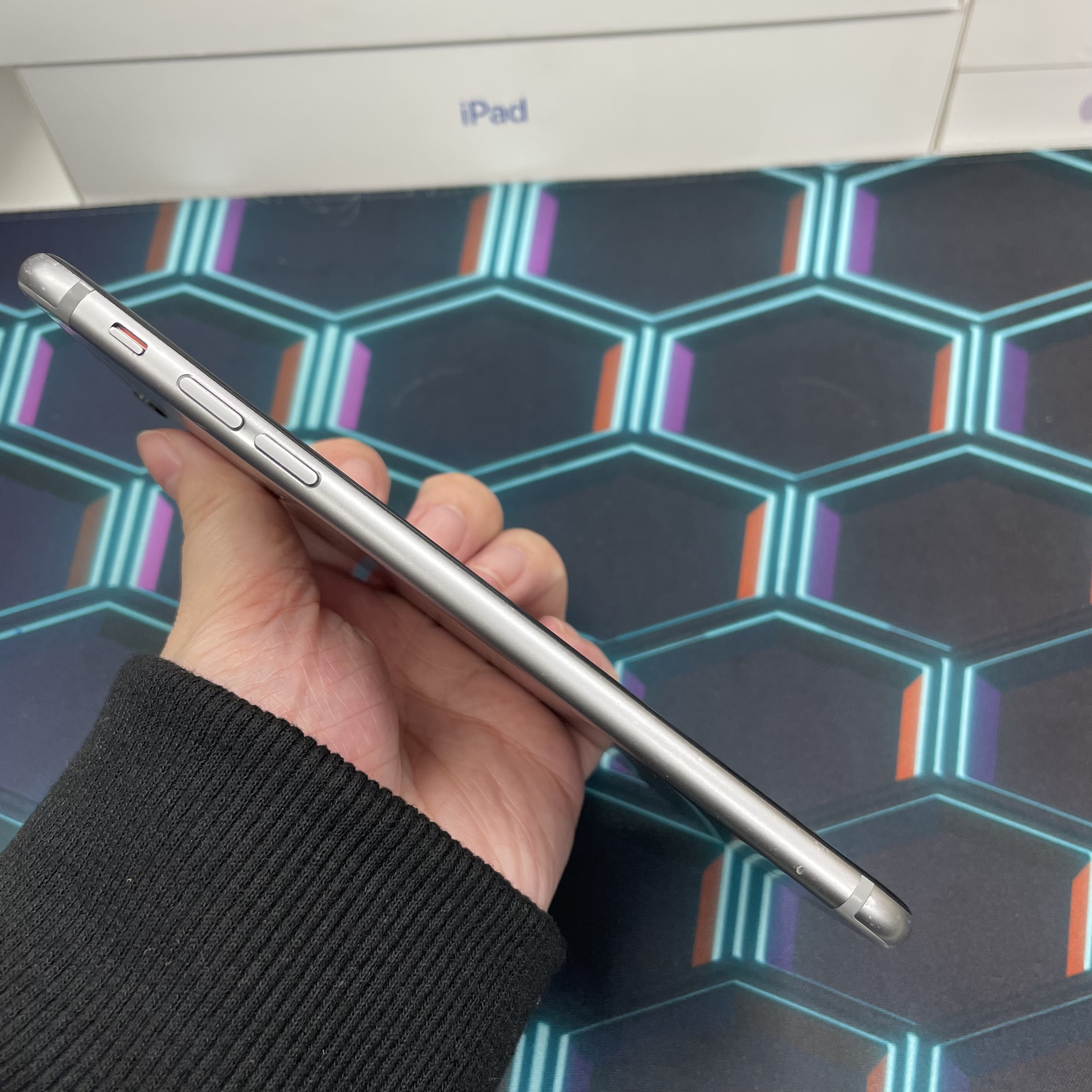 *5907 6 Plus 超靚機 128GB 電97 銀色 sliver