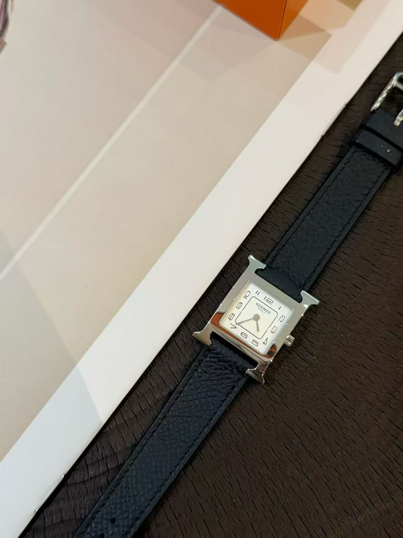 配貨價出手錶‼️Heure H watch 25mm 黑銀 Epsom ✨  有專門店保養卡 適合手腕 13.5-16.5cm
