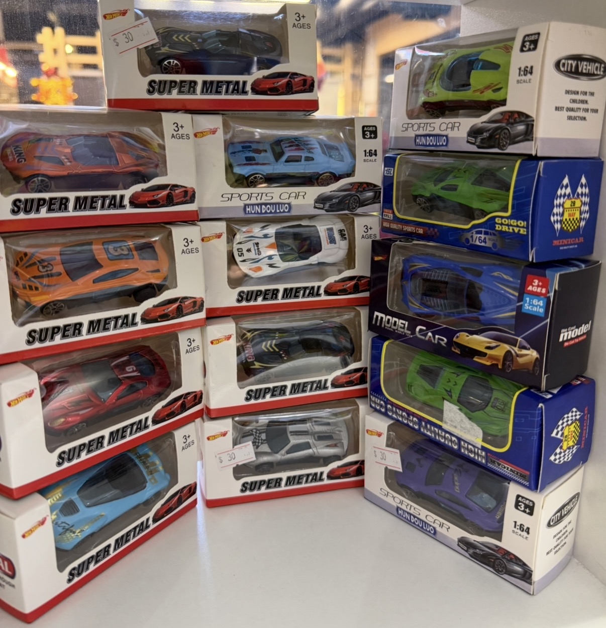 盒裝玩具車
