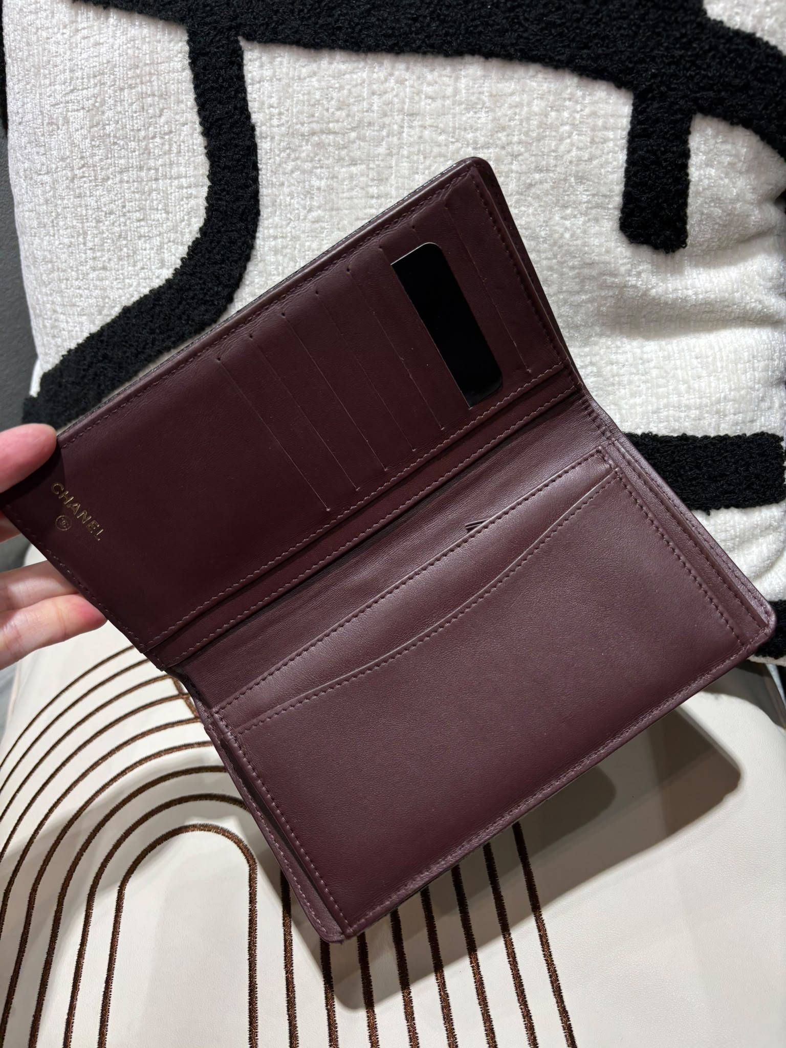 Chanel Wallet 黑色荔枝牛皮 100%Authentic, 95%New ✅25貼✅box