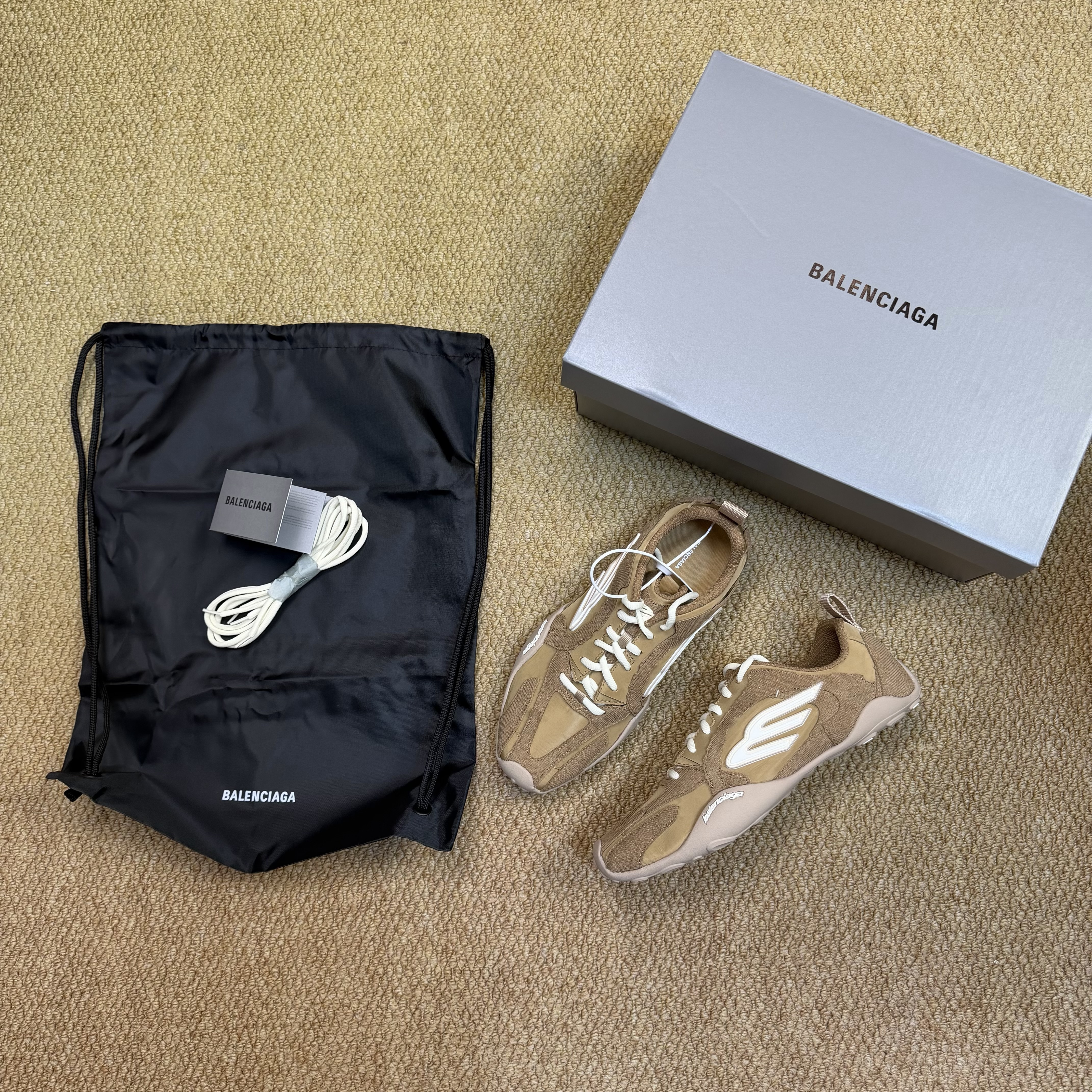 Balenciaga Monday Ultra