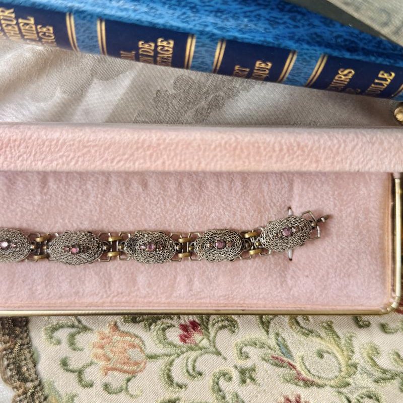 Antique Early 1900s Filigree Purple Glass Stone Bracelet - 6.5" (NZ096)