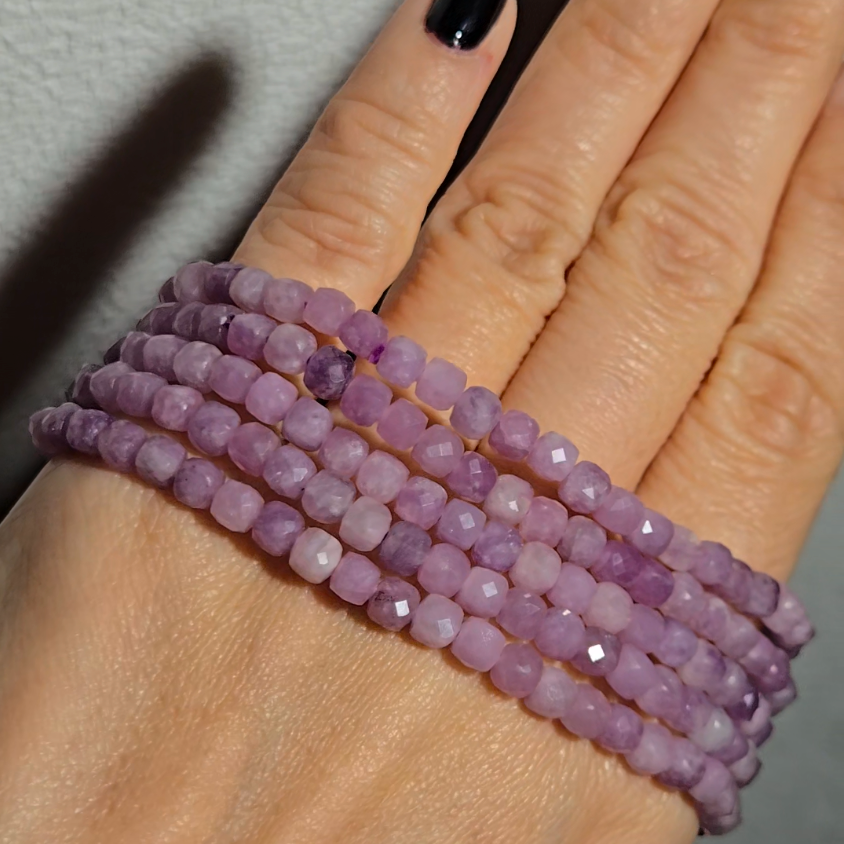 Faceted lepidolite bead bracelets - JW84