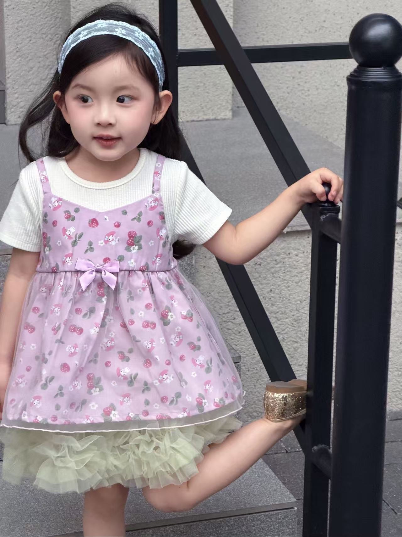 0680 媽媽樂 三麗鷗 上衣裙