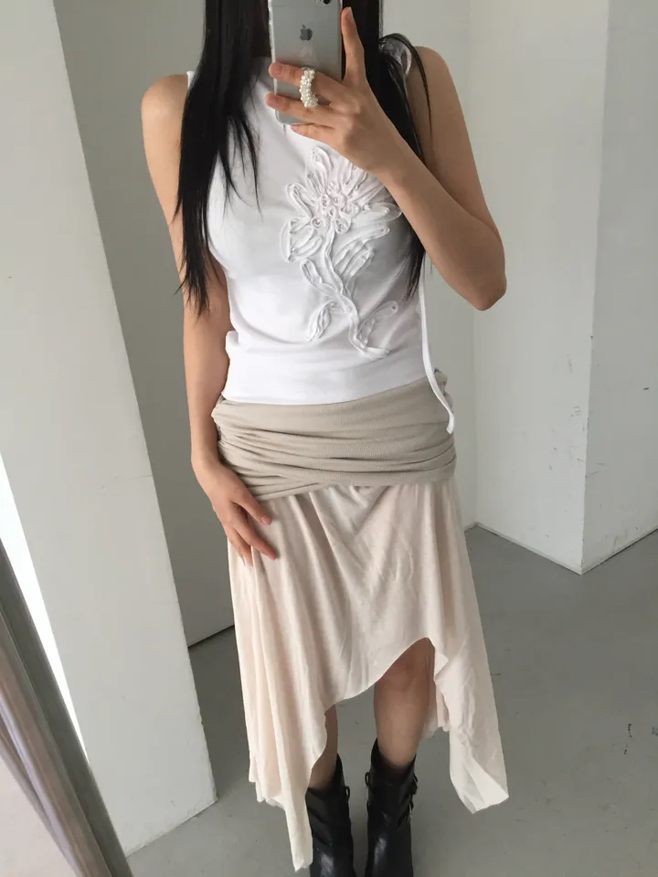 Floral Applique Ruched Tank Top
