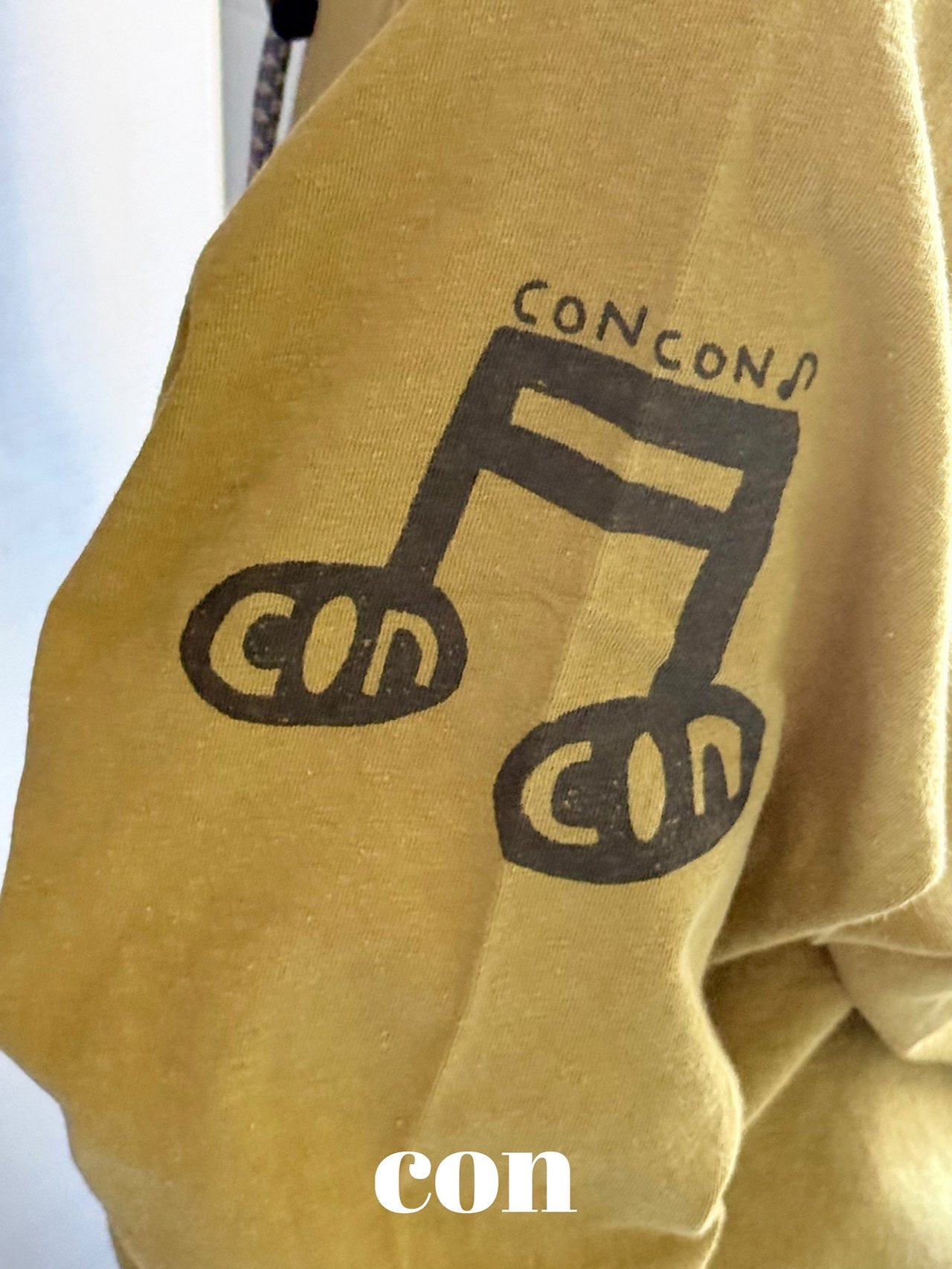  Con | Music Note T-shirt