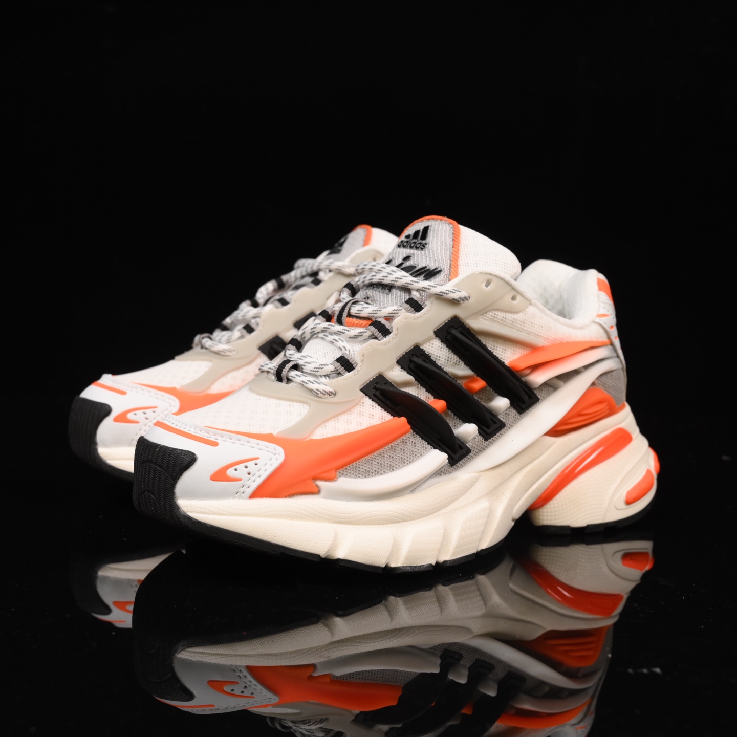 Pharrell Williams x Adidas Adistar Jellyfish 