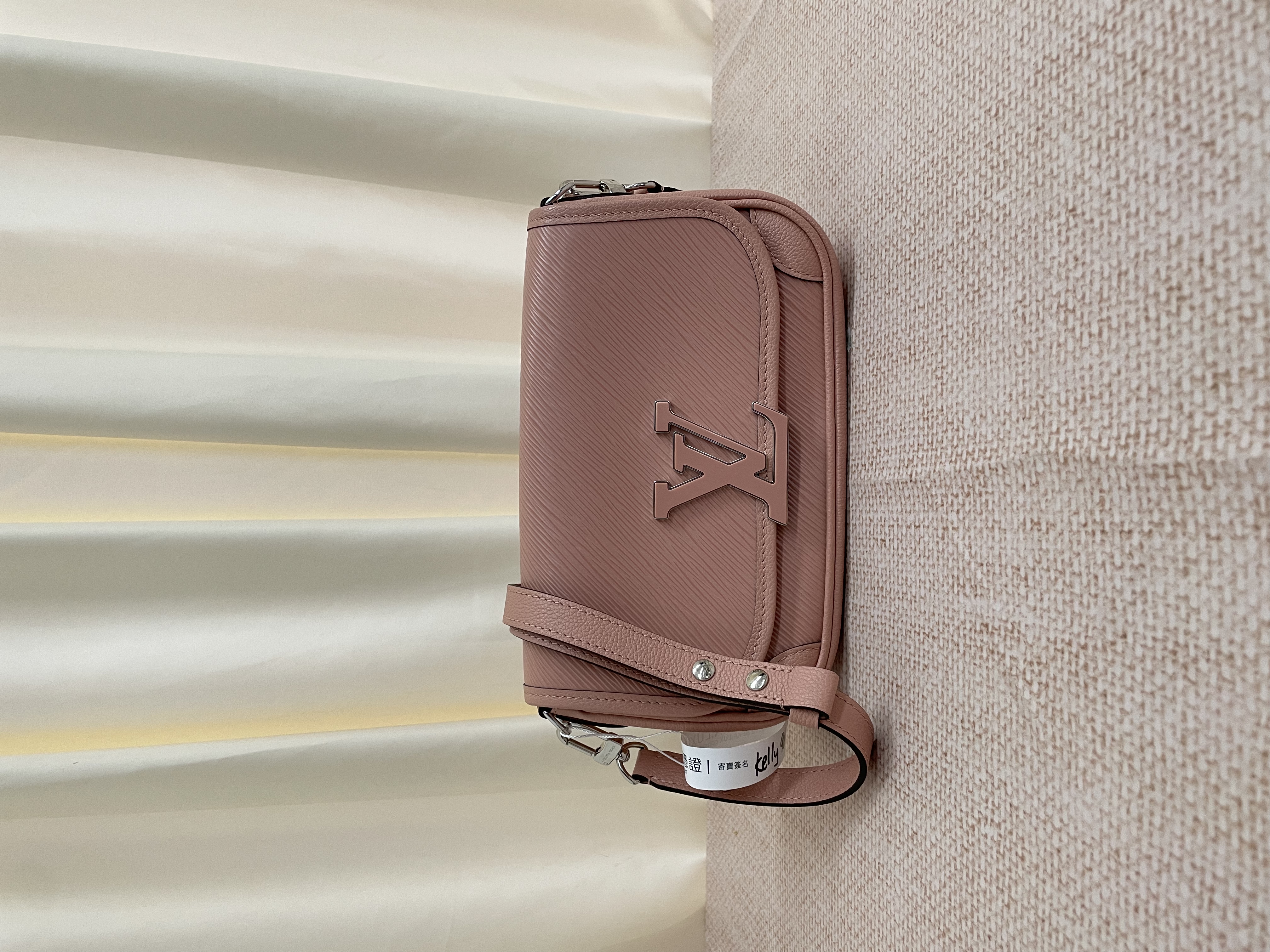 Pre-owned Louis Vuitton Buci / Product Code: 26043003