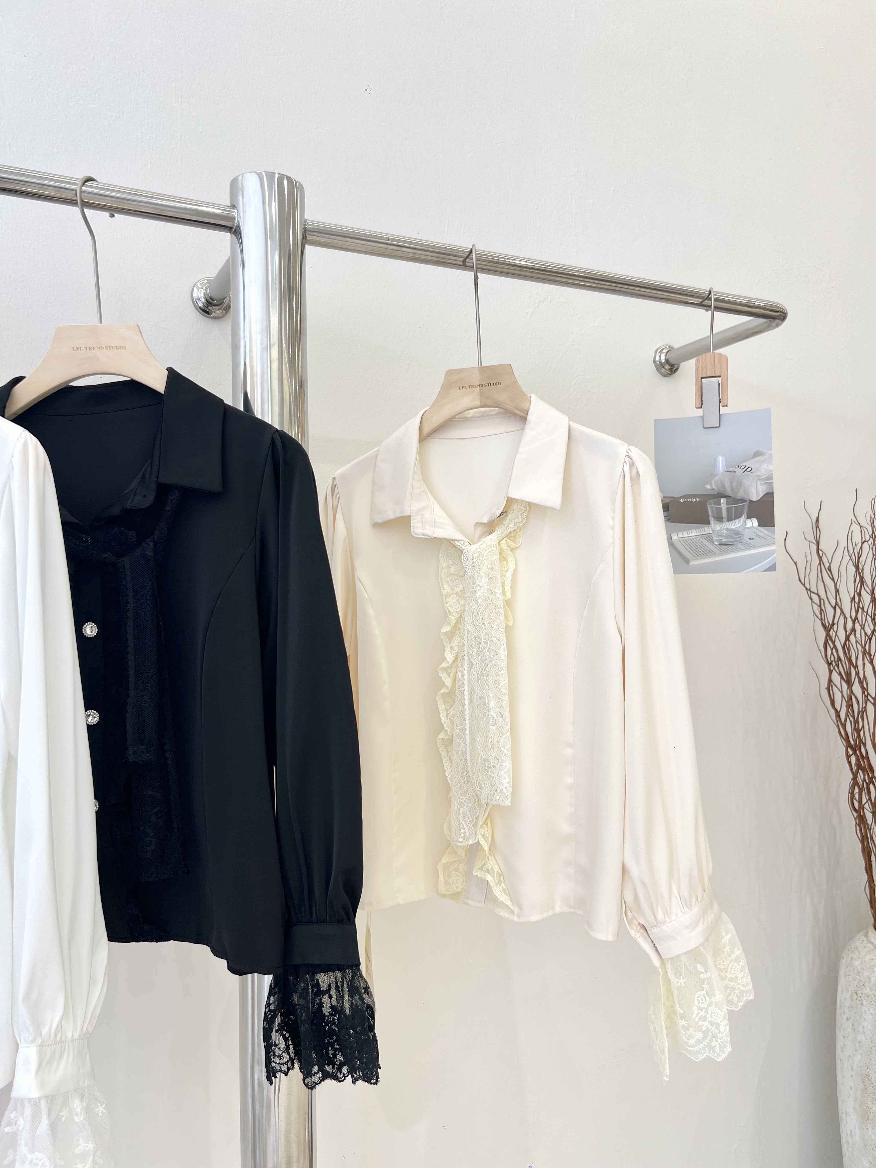 6981 名风蕾丝衬衫