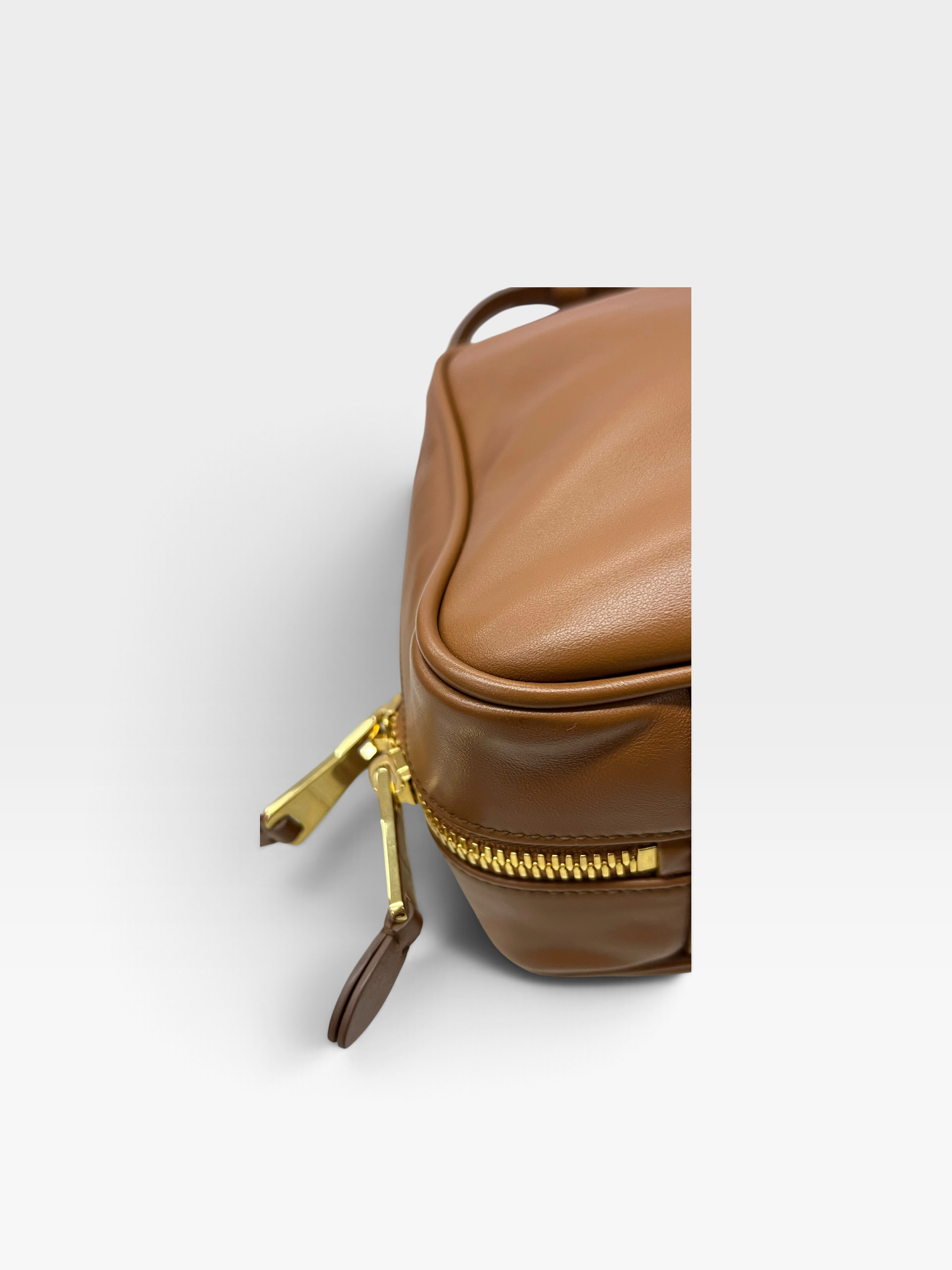 Pre-Owned MIU MIU Tote Bag / Product Code: 092503