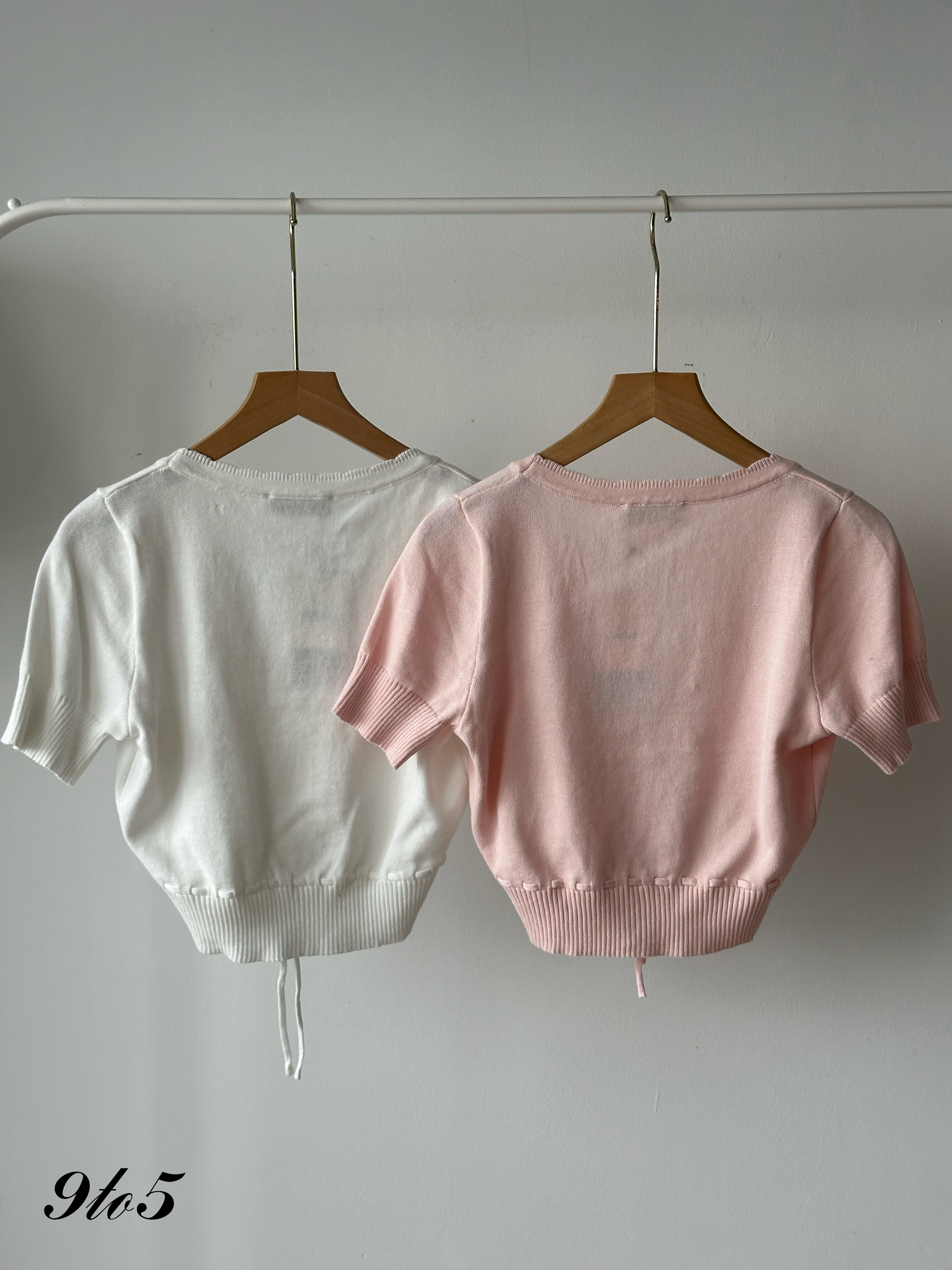 T4292 V Neck Knit Crop Top - 5 Colors 