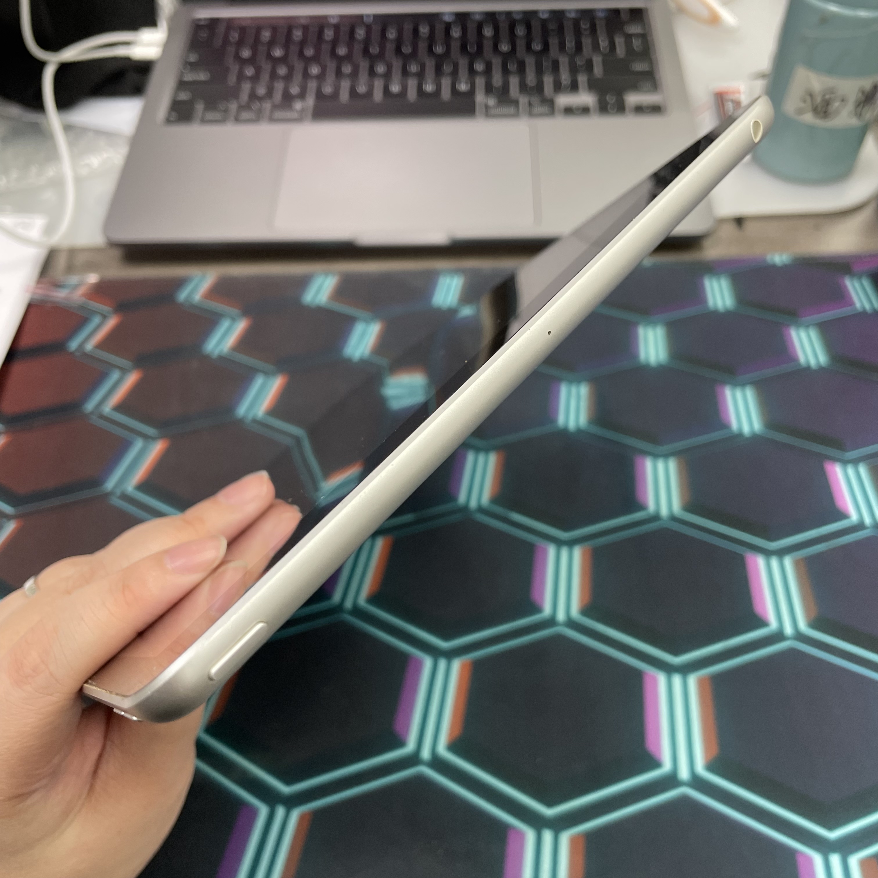 *820290 iPad 9 勁靚機 256GB WIFI版 銀色 sliver