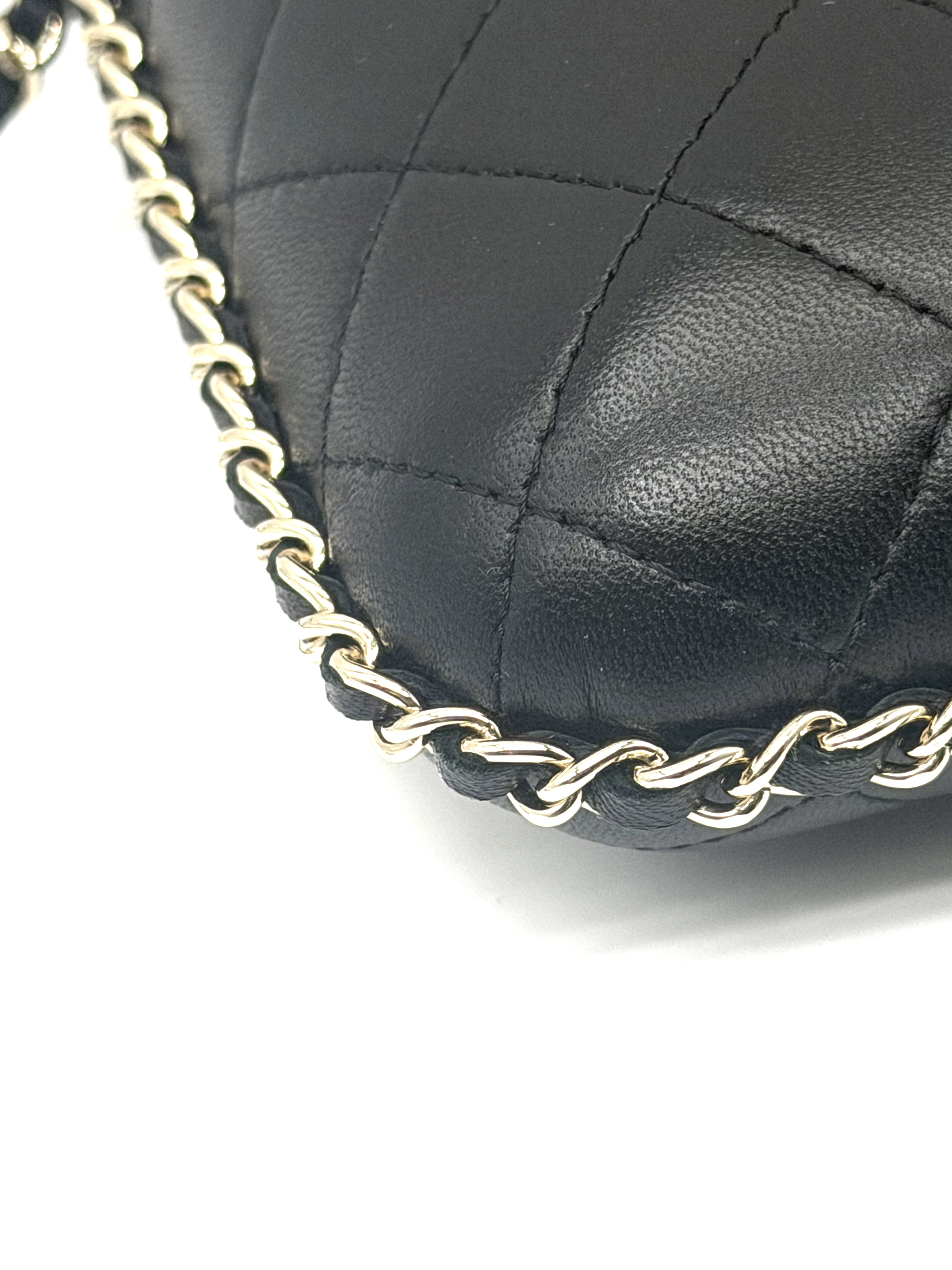 Pre-Owned CHANEL Chain Around Phone Holder / Product Code: 26042202