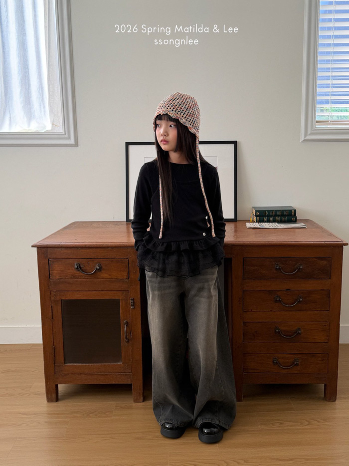 🇰🇷Matilda&Lee tee