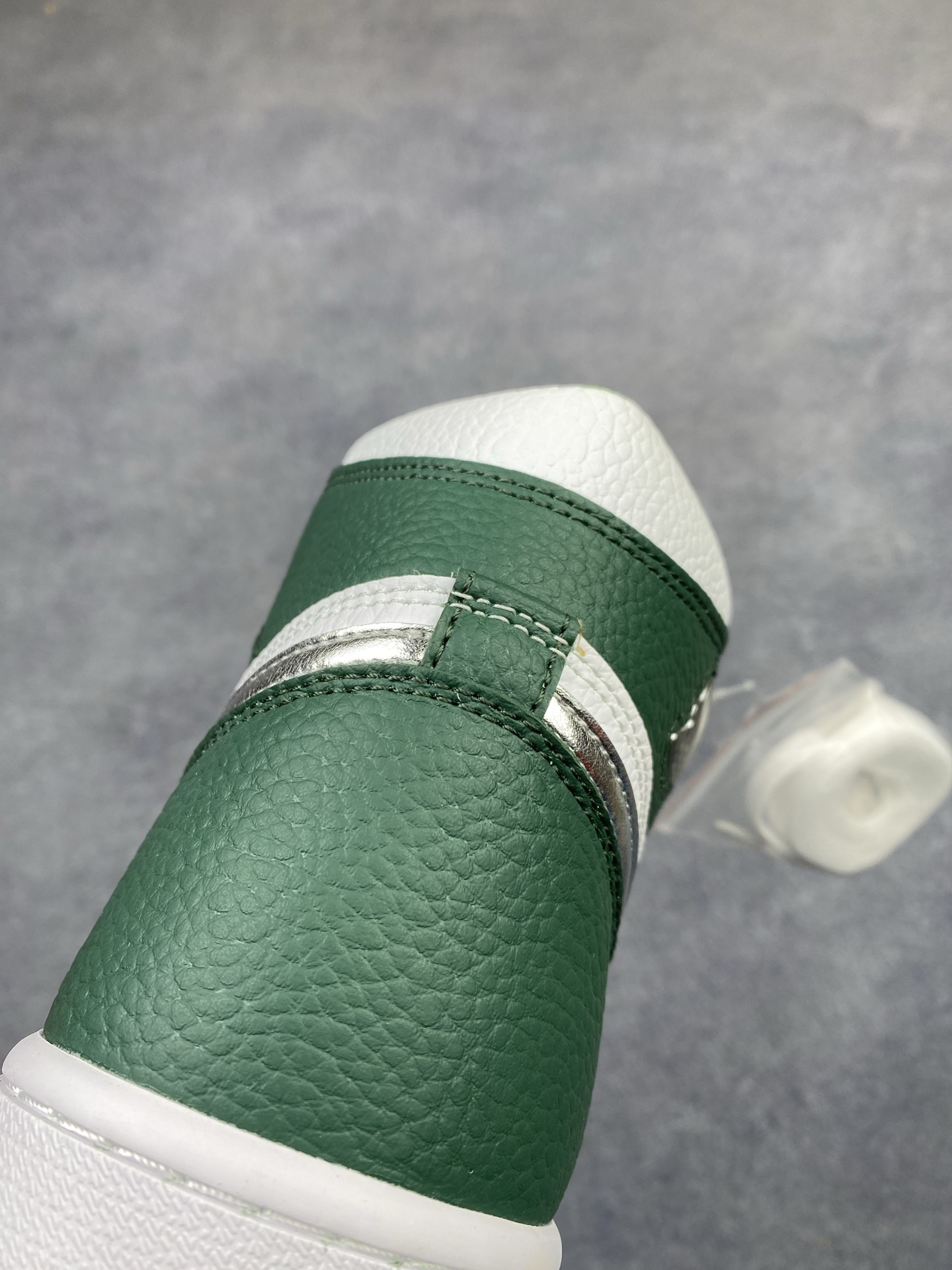 Nike Air Jordan 1 Retro High OG