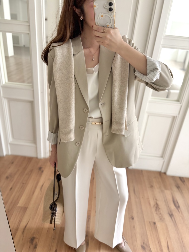 Woolen Knit Cape (3 color)